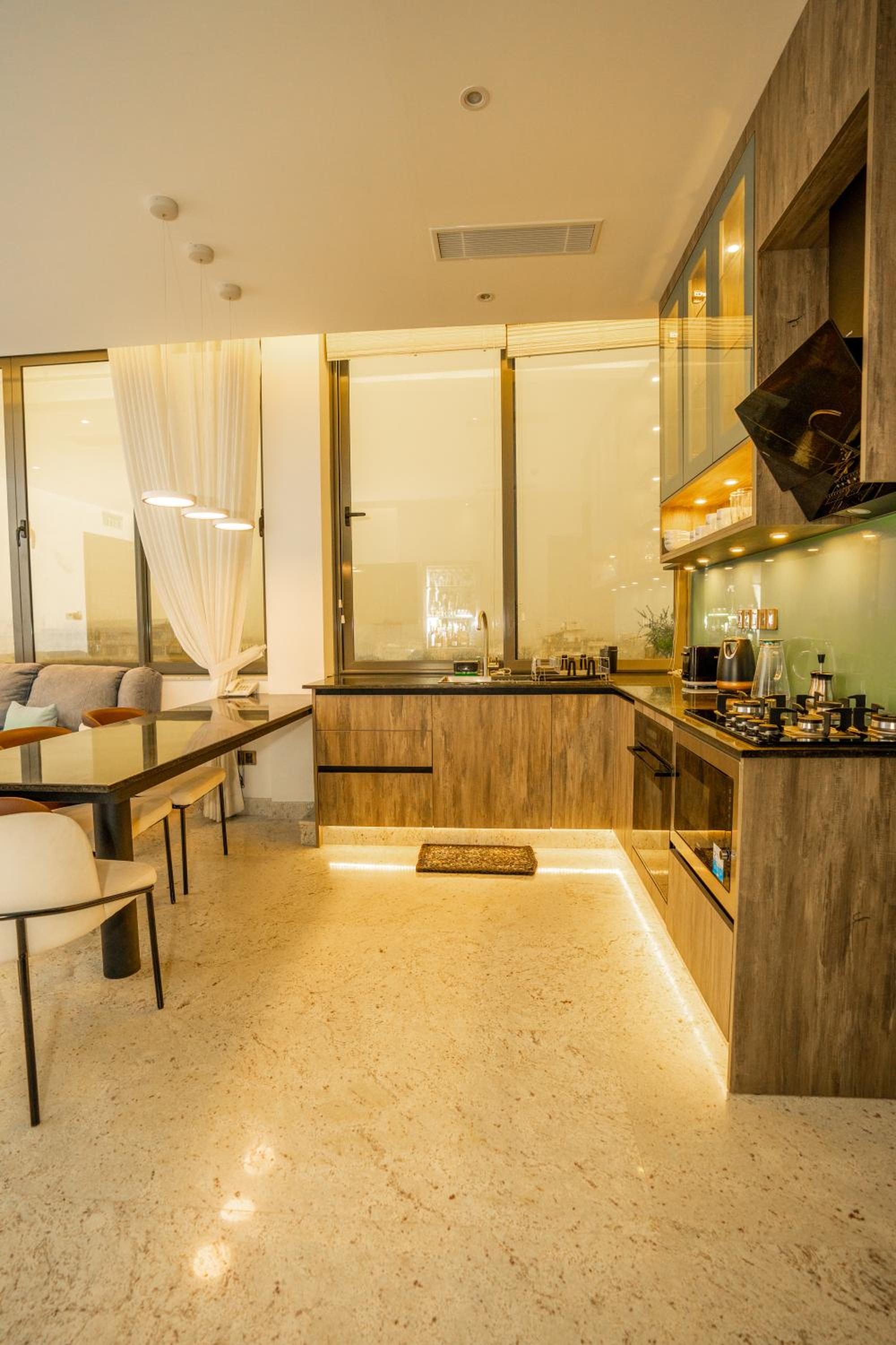 CDCI Business Suites Nugegoda