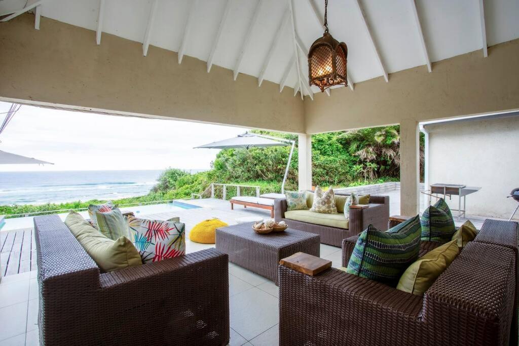 Baleia Azul 20 view 4