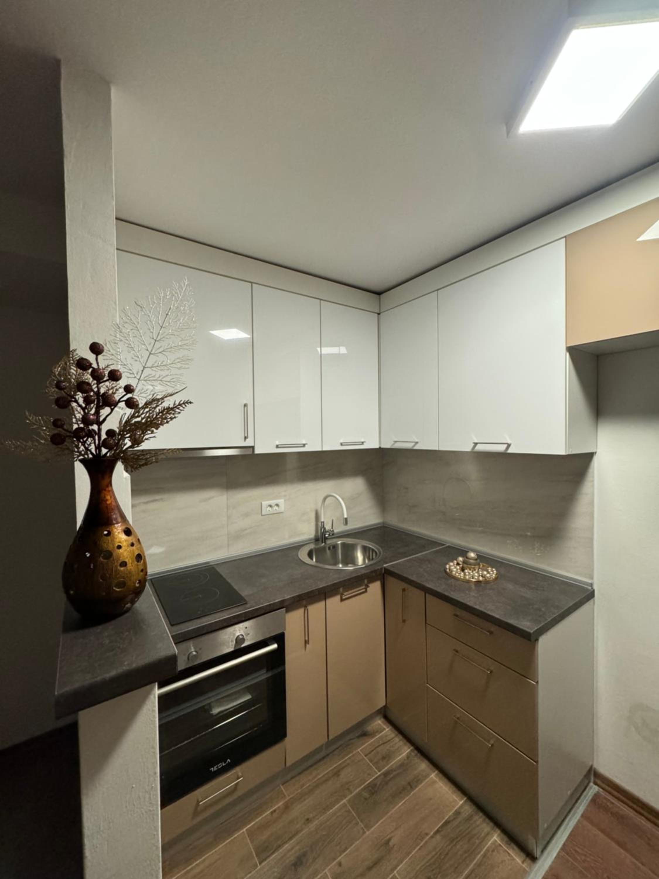 Sany Apartment