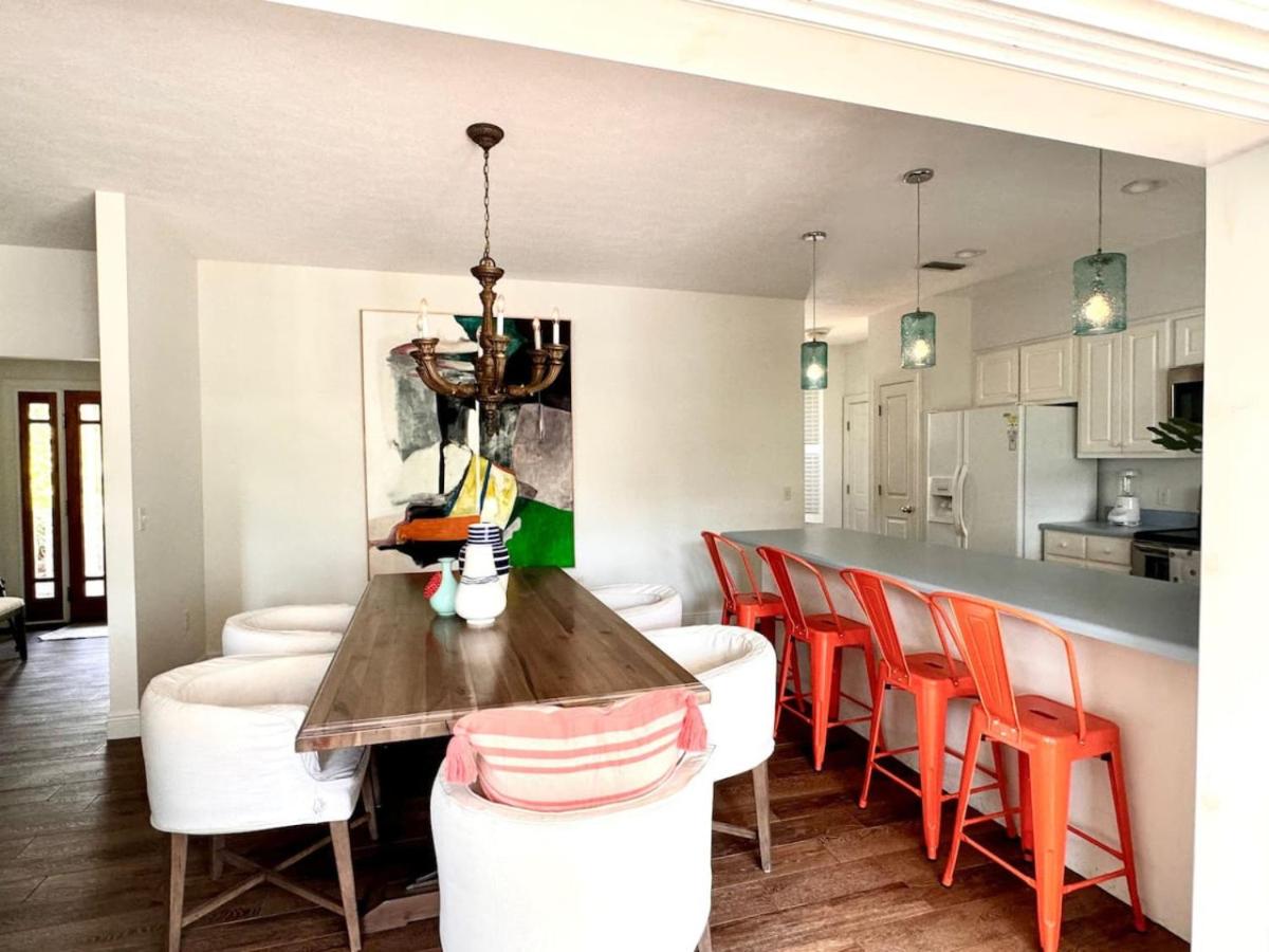 2BR Walk to Beach Florida Gulf Coast Gem for Beach and Nature Lovers view 2