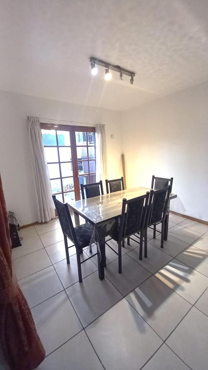 Casa 3 Hab con 2 cocheras Centro