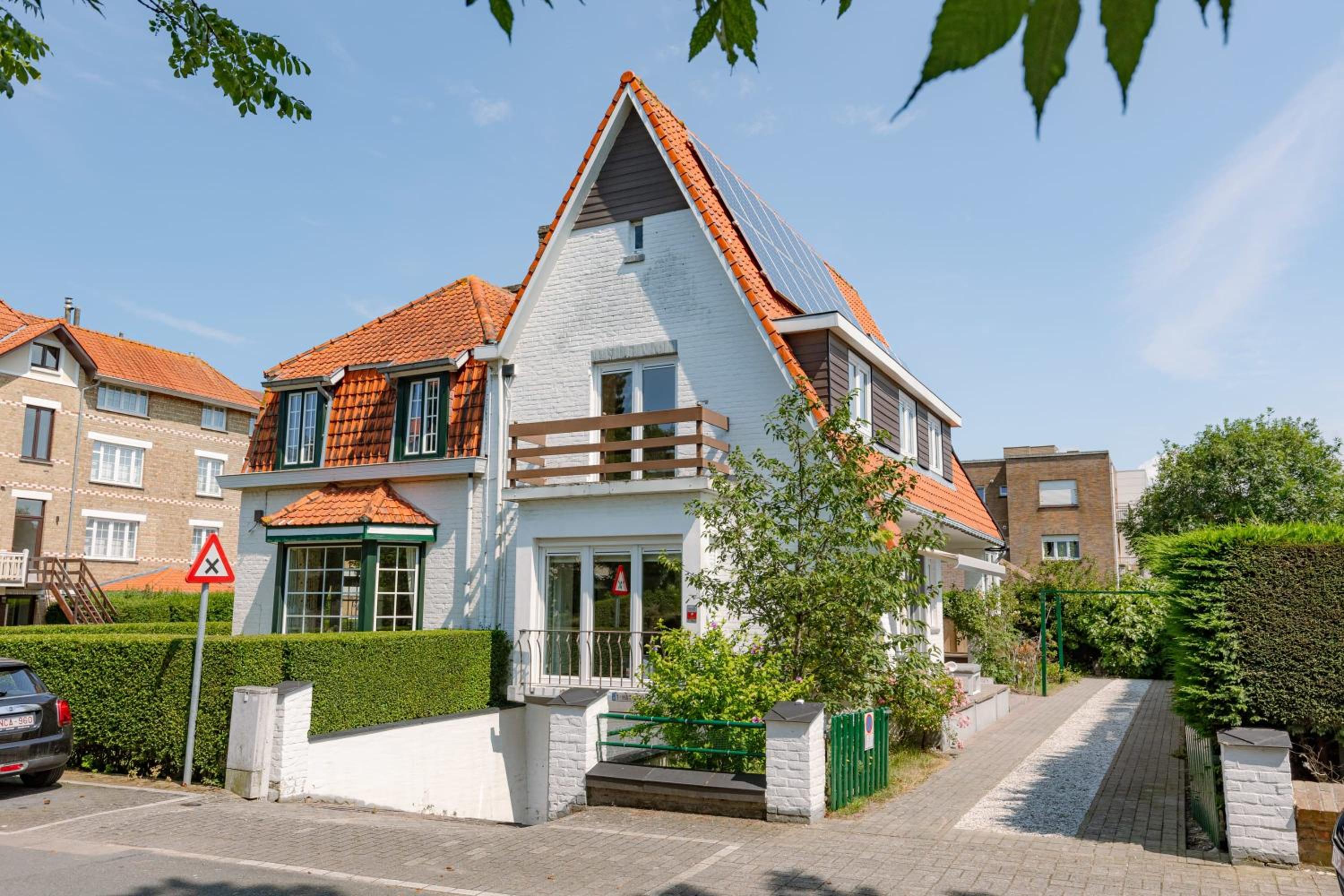 Charming sea-side holiday villa in Koksijde