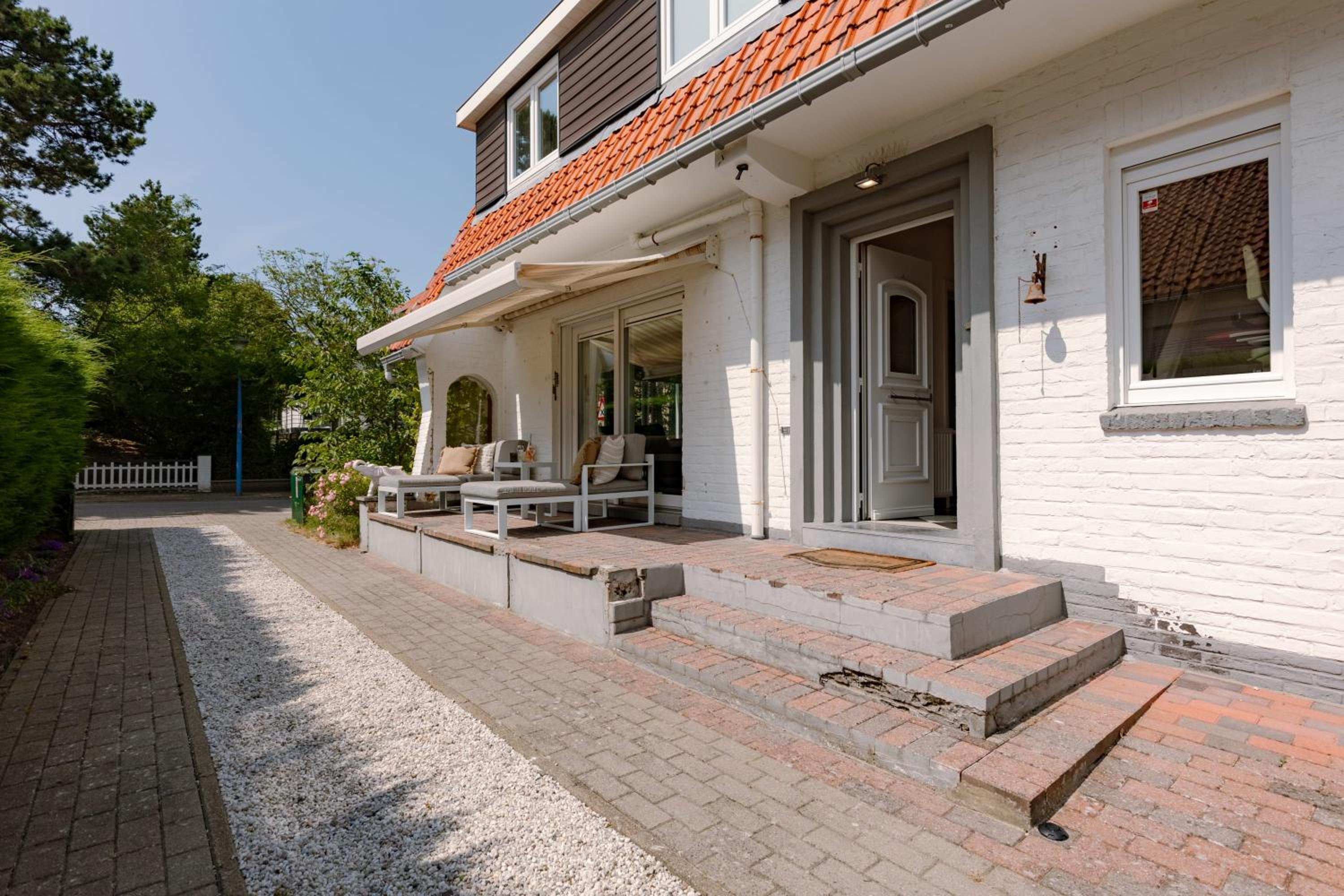 Charming sea-side holiday villa in Koksijde