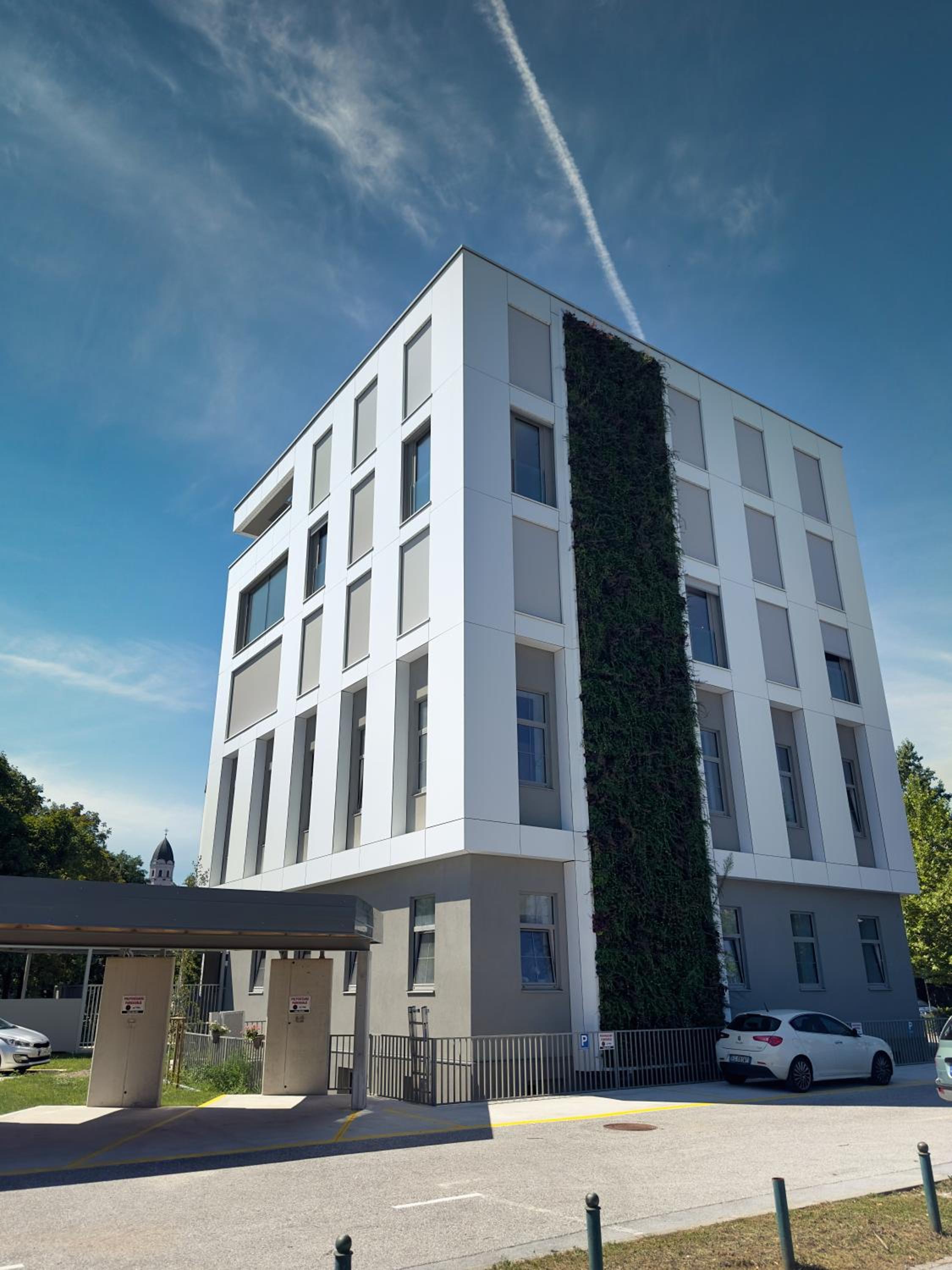 Penthouse Apartment - Garden Residence
