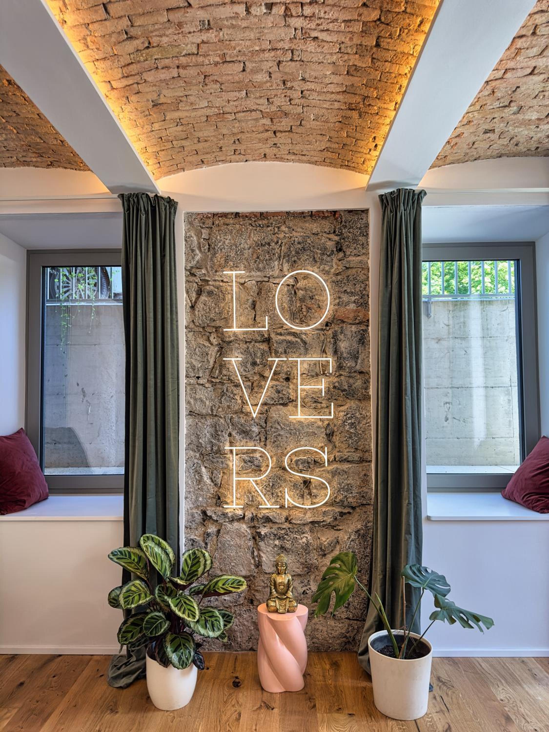 Penthouse Apartment - Garden Residence