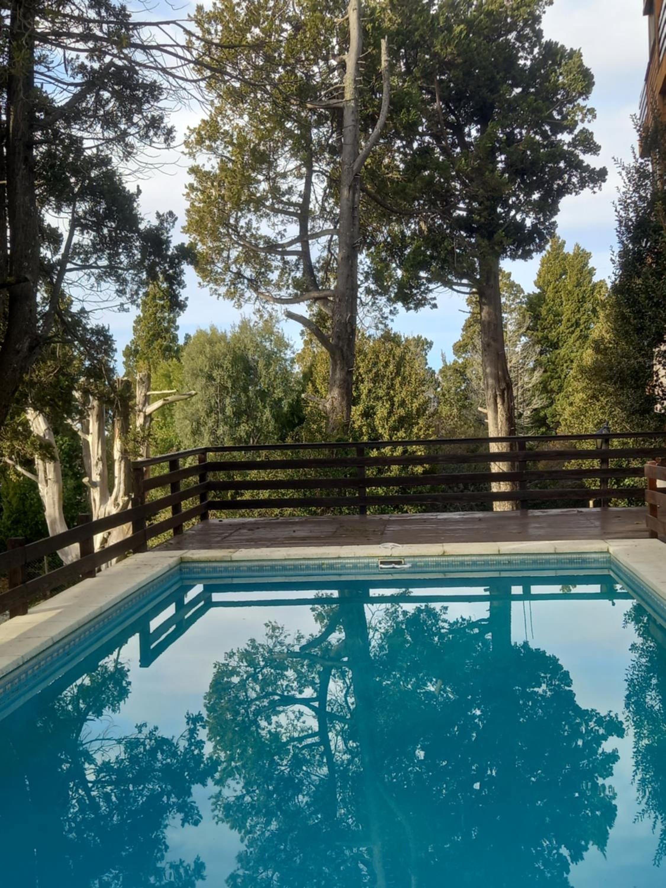 Departamento con pileta climatizada