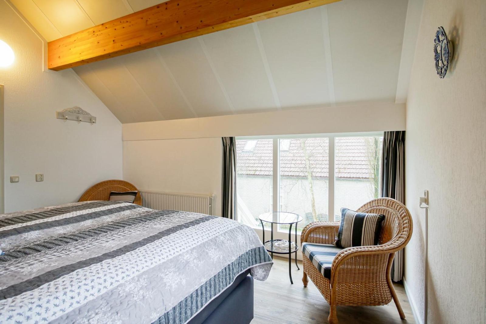 Villa Zeewind met sauna - Landal park Ooghduyne Julianadorp aan Zee view 2