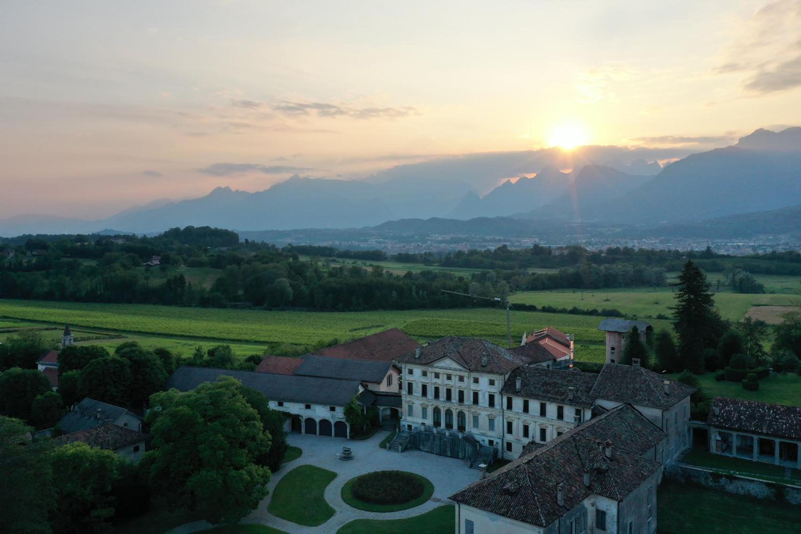 Agriturismo Villa di Modolo - Cortile della Latteria