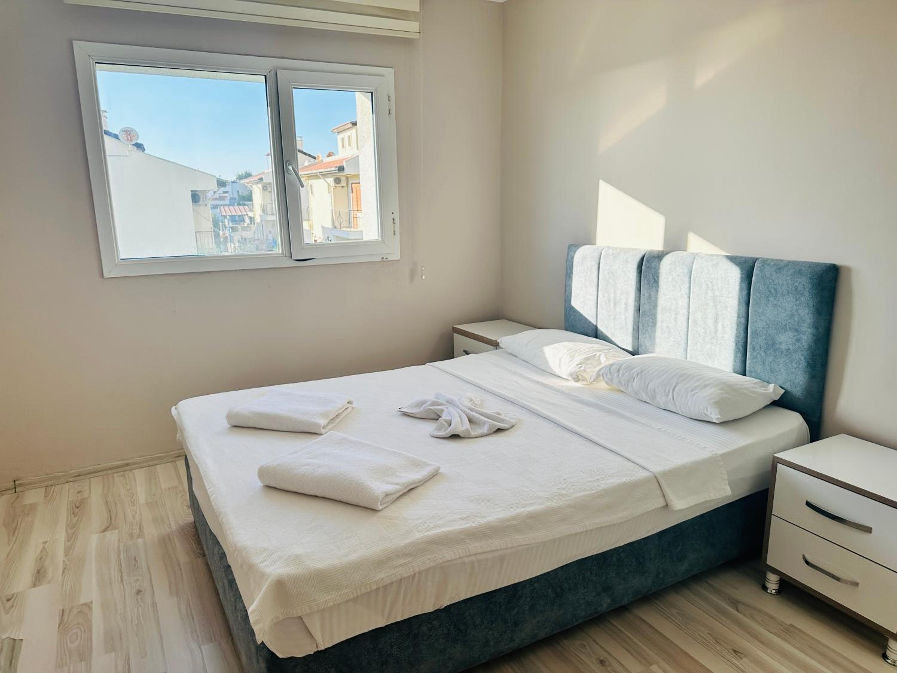 Silver Tower Residence - Image 104