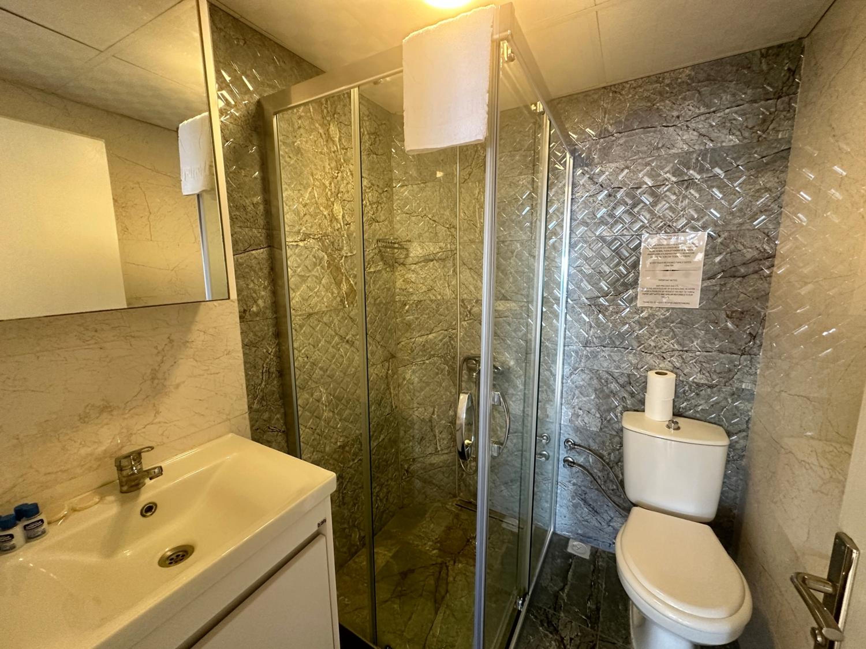 Silver Tower Residence - Image 107