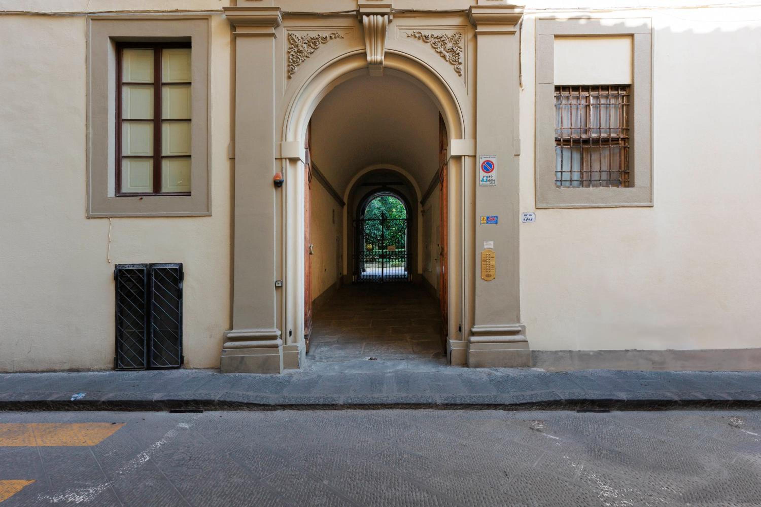 Palazzo Caccini Luxury Apartment