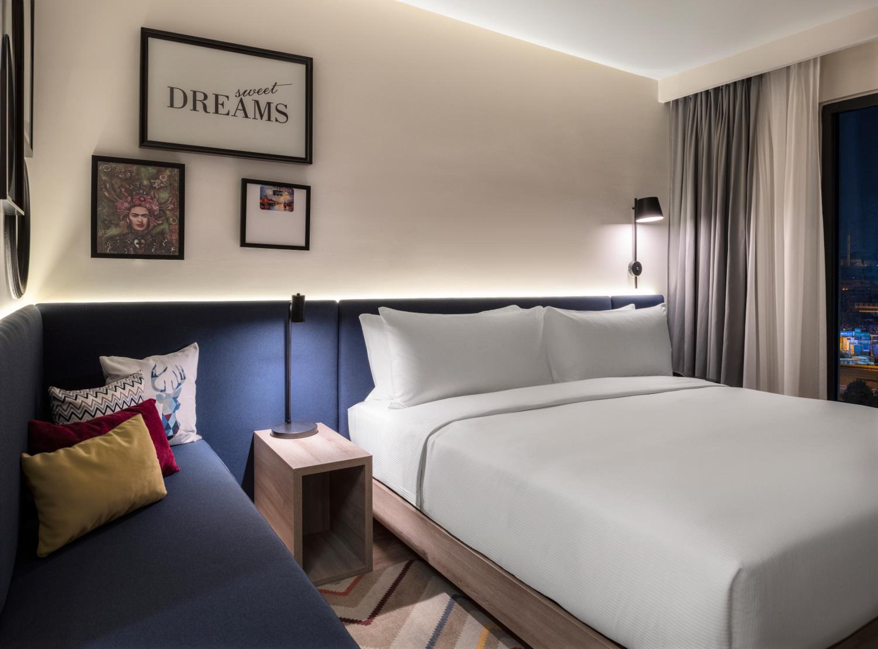 Hampton By Hilton Istanbul Merter - Image 41