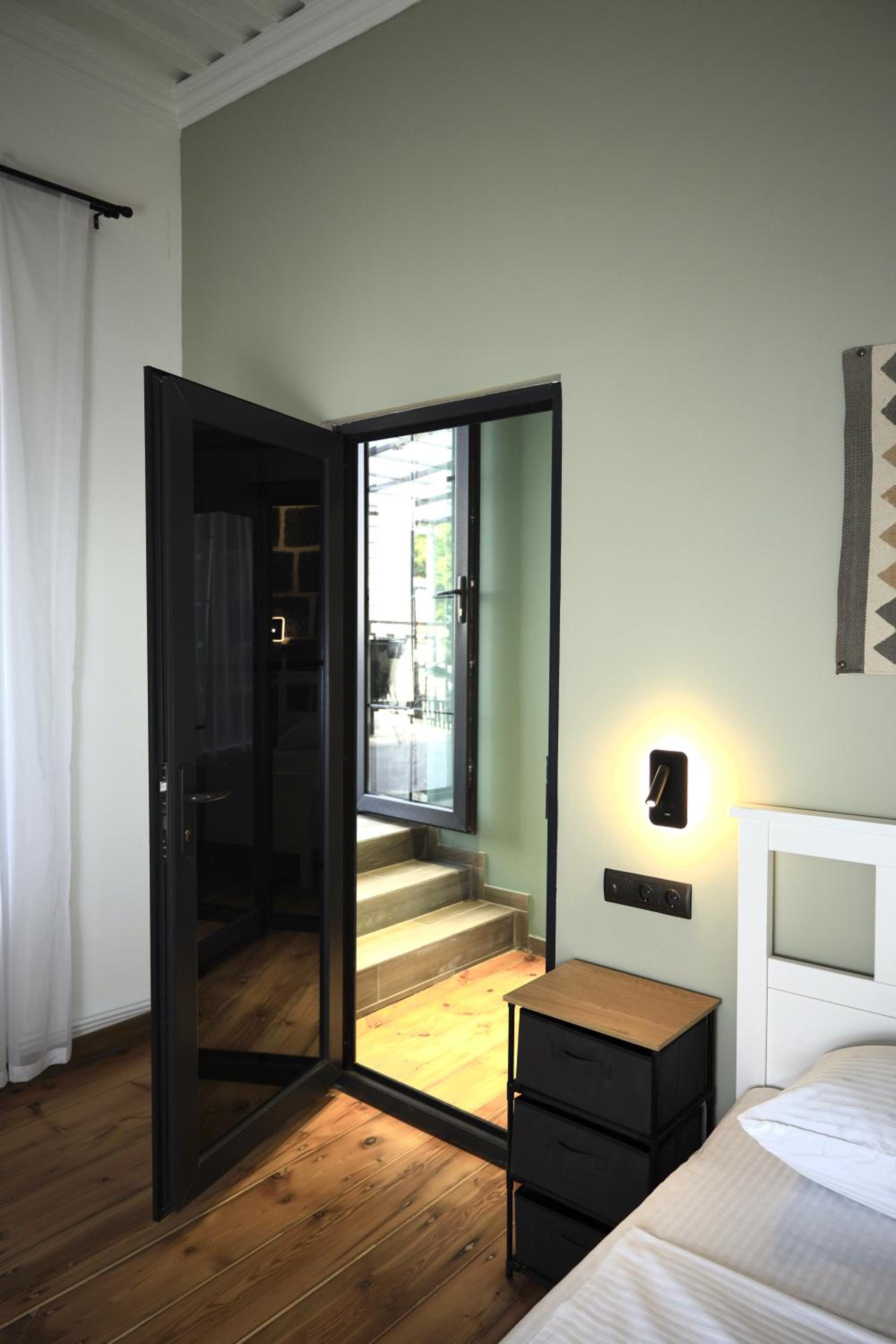 Tiroents Hotel