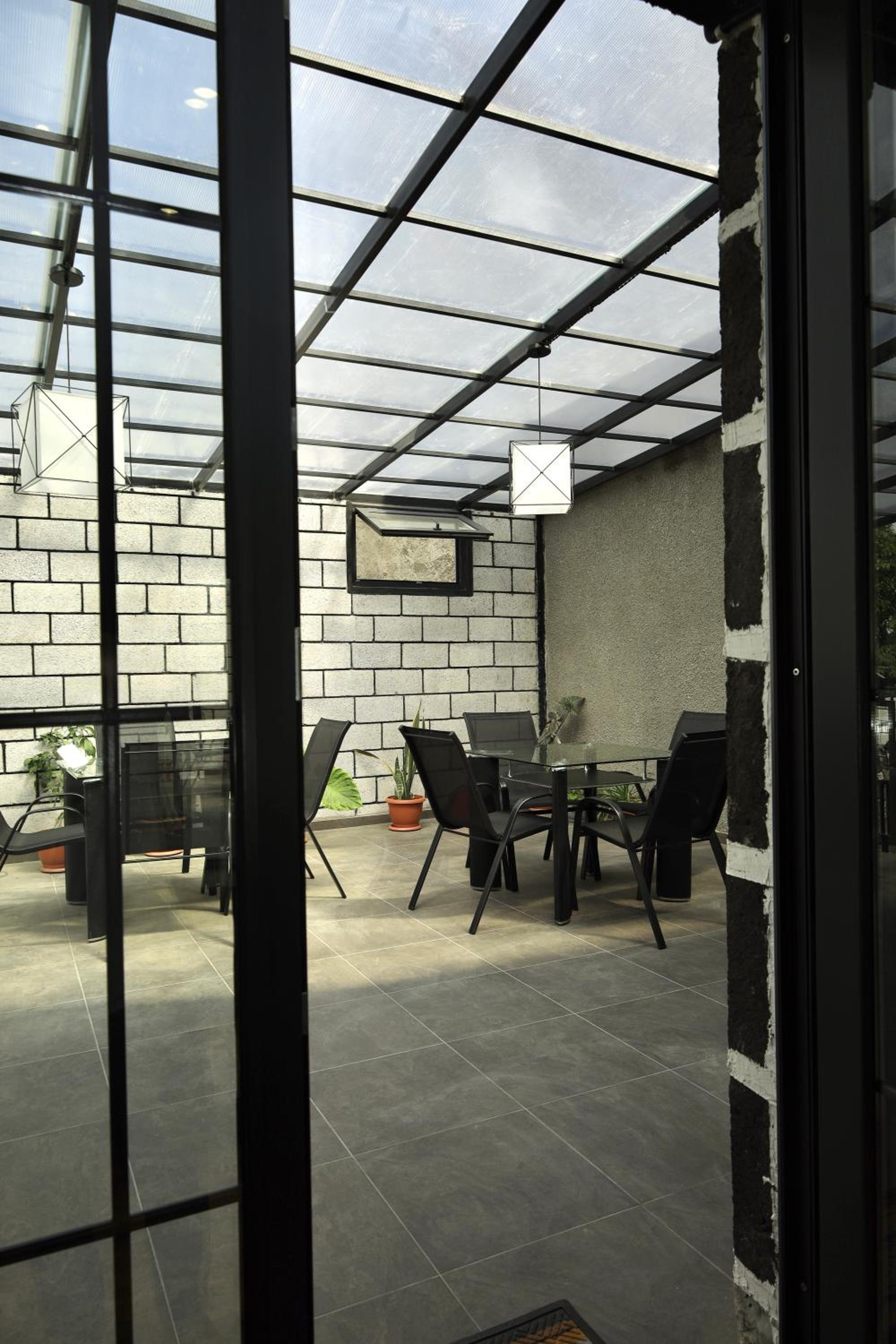 Tiroents Hotel