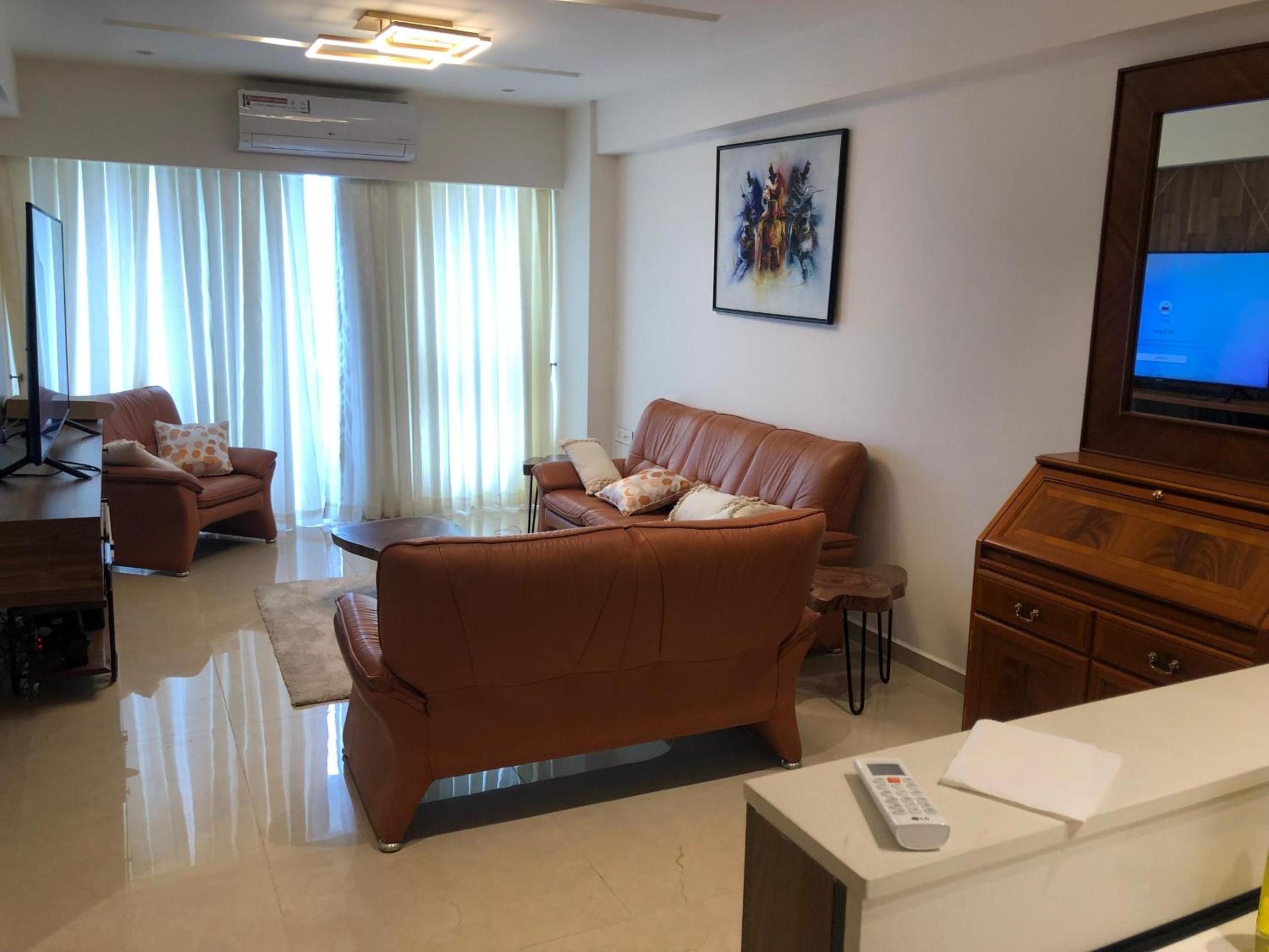 Solaris Apartment
