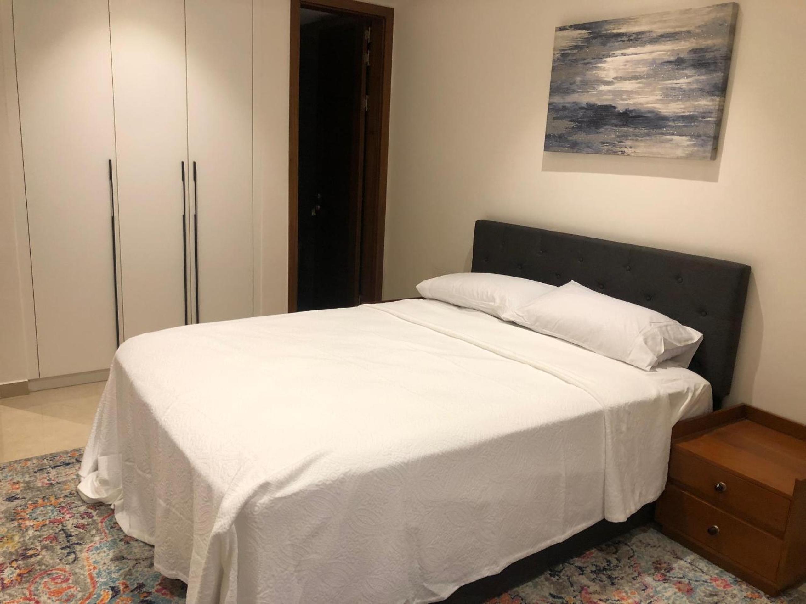 Solaris Apartment