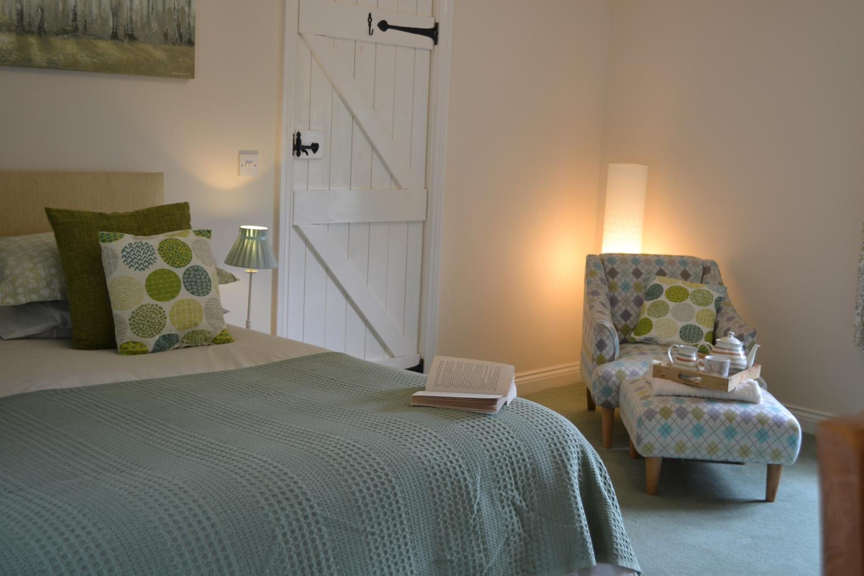 Serene Yorkshire Wolds Cottage Sleeps 6 EV