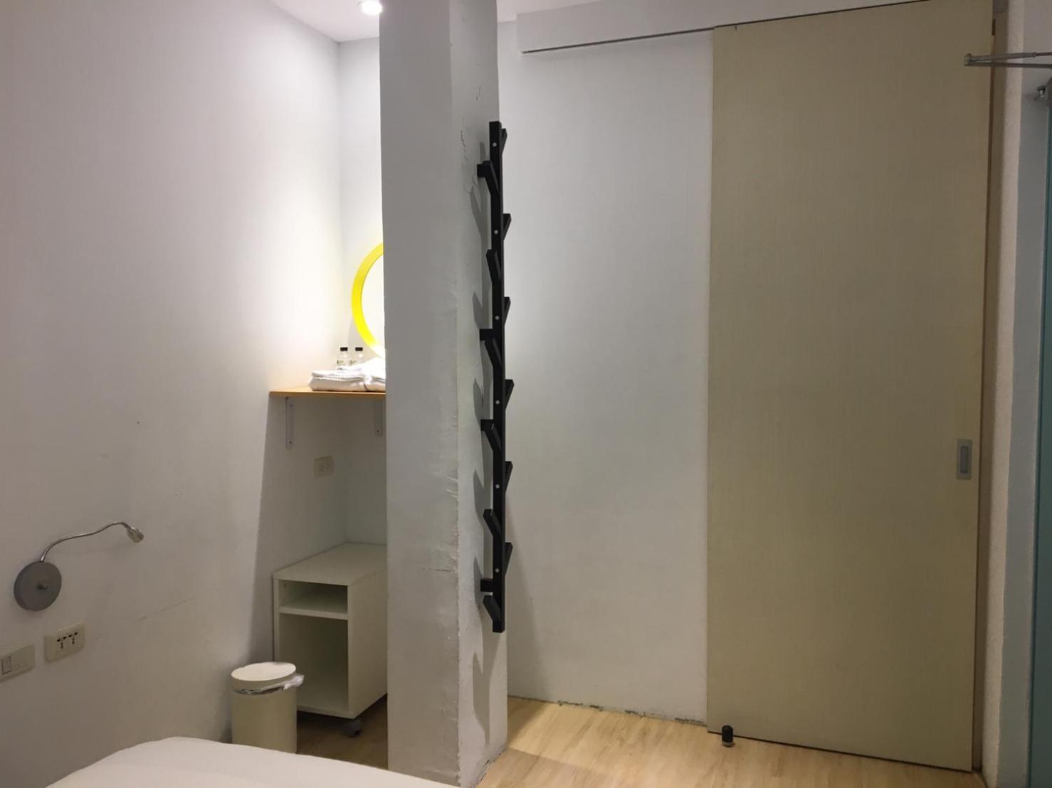 4Plus Hostel
