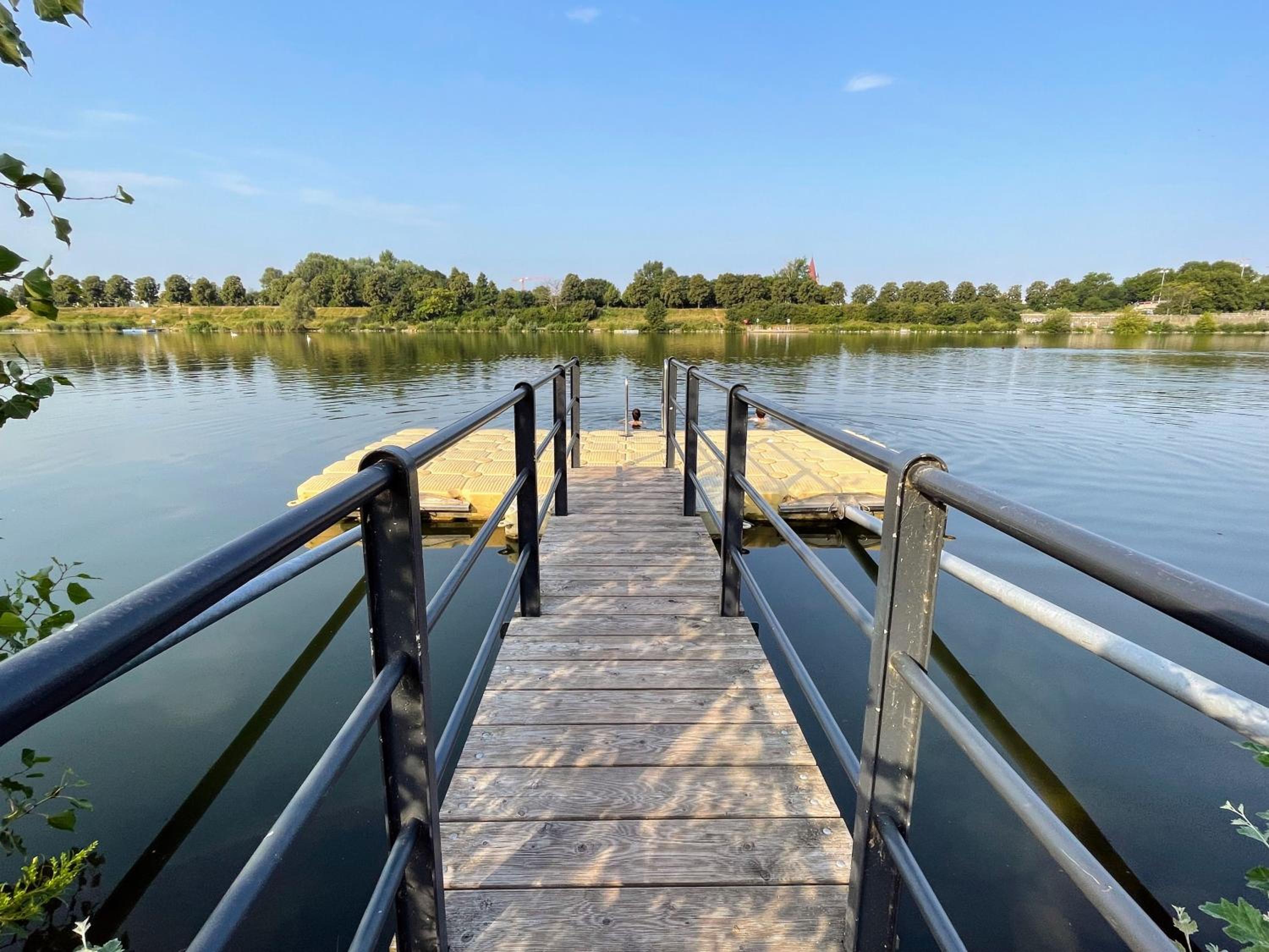 Danube Waterfront Apartment