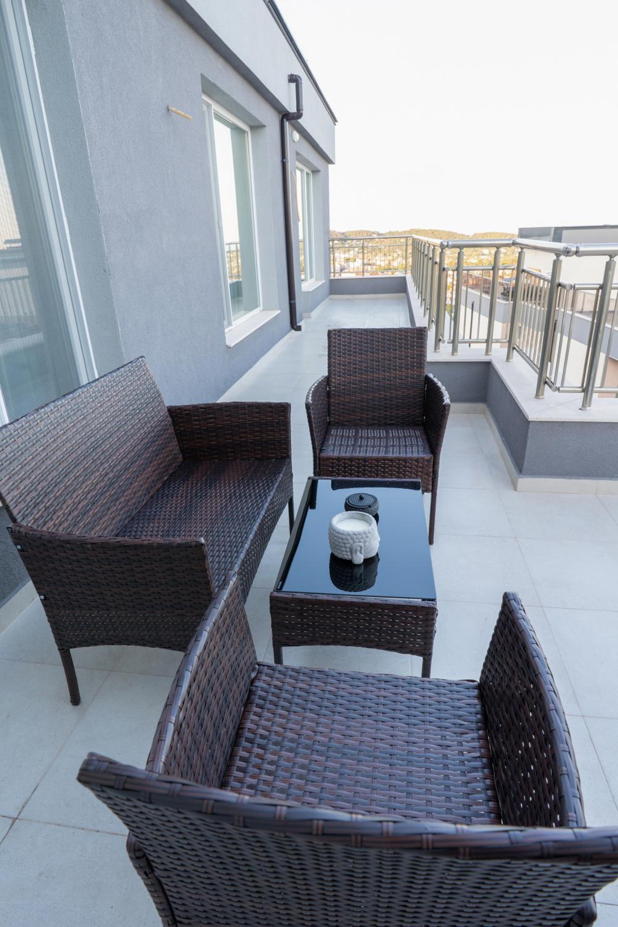 Skyview Apartments