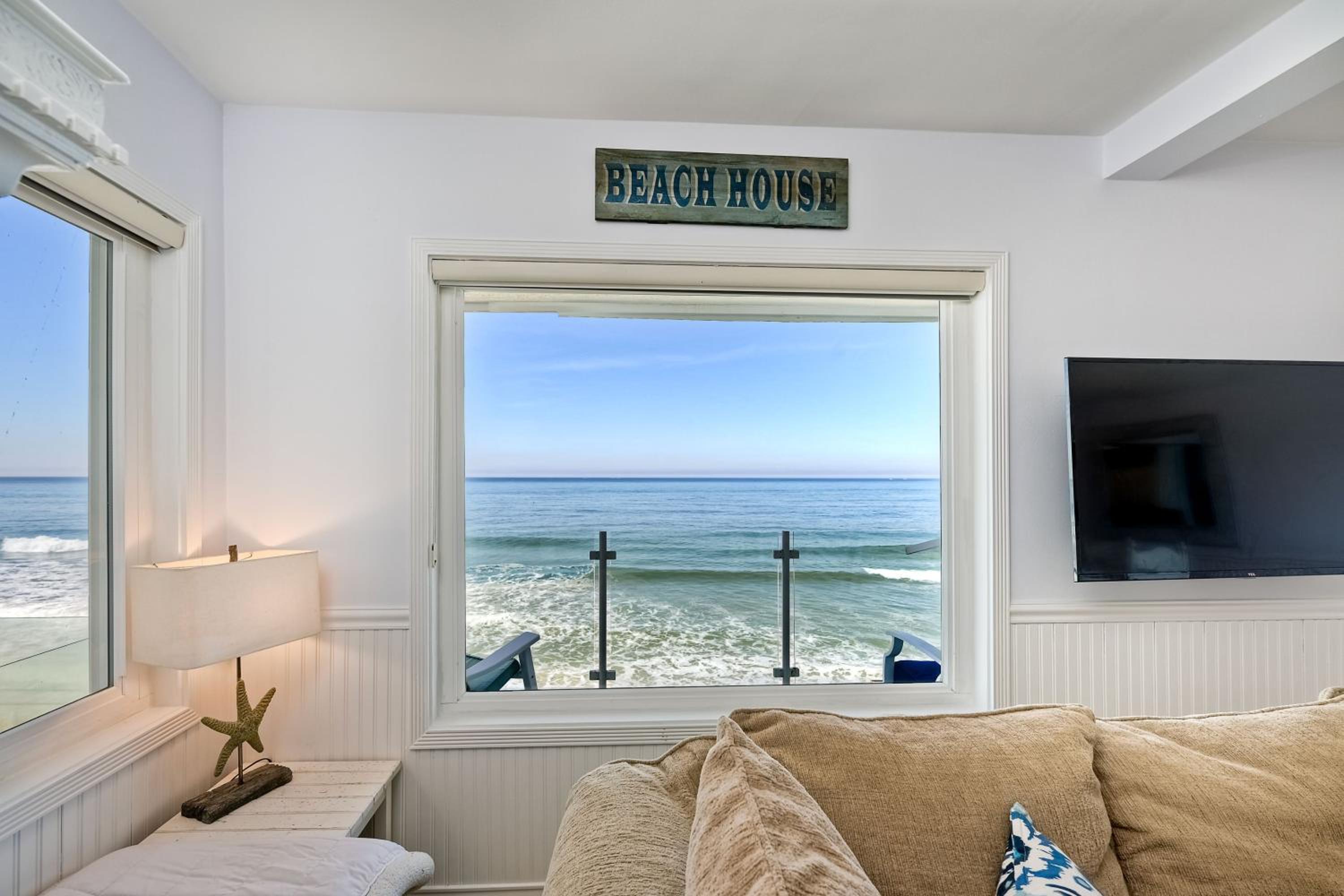 Oceanfront Getaway, Private Beach, Fire Pit, 5BR view 4