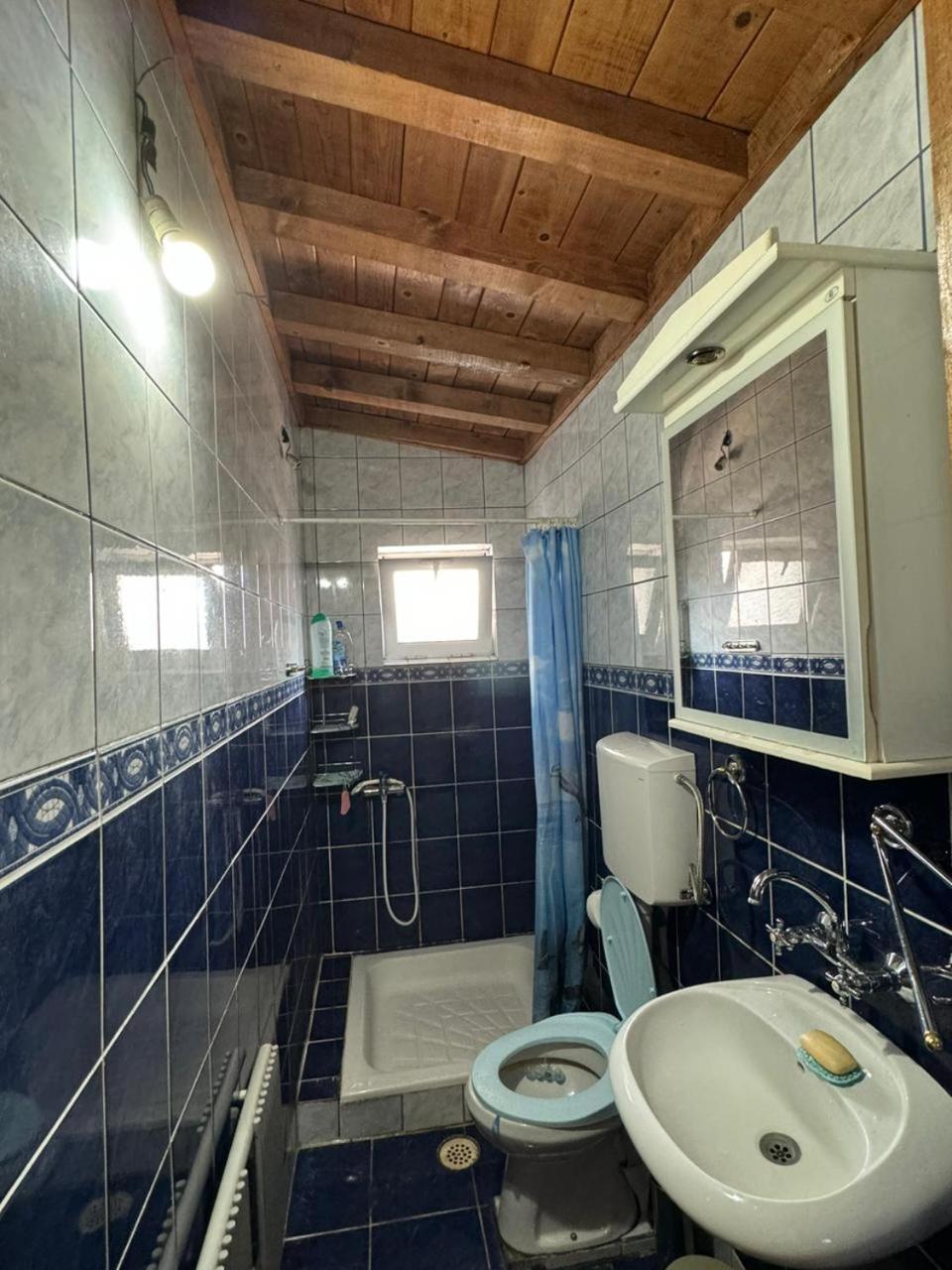 Vlado apartments