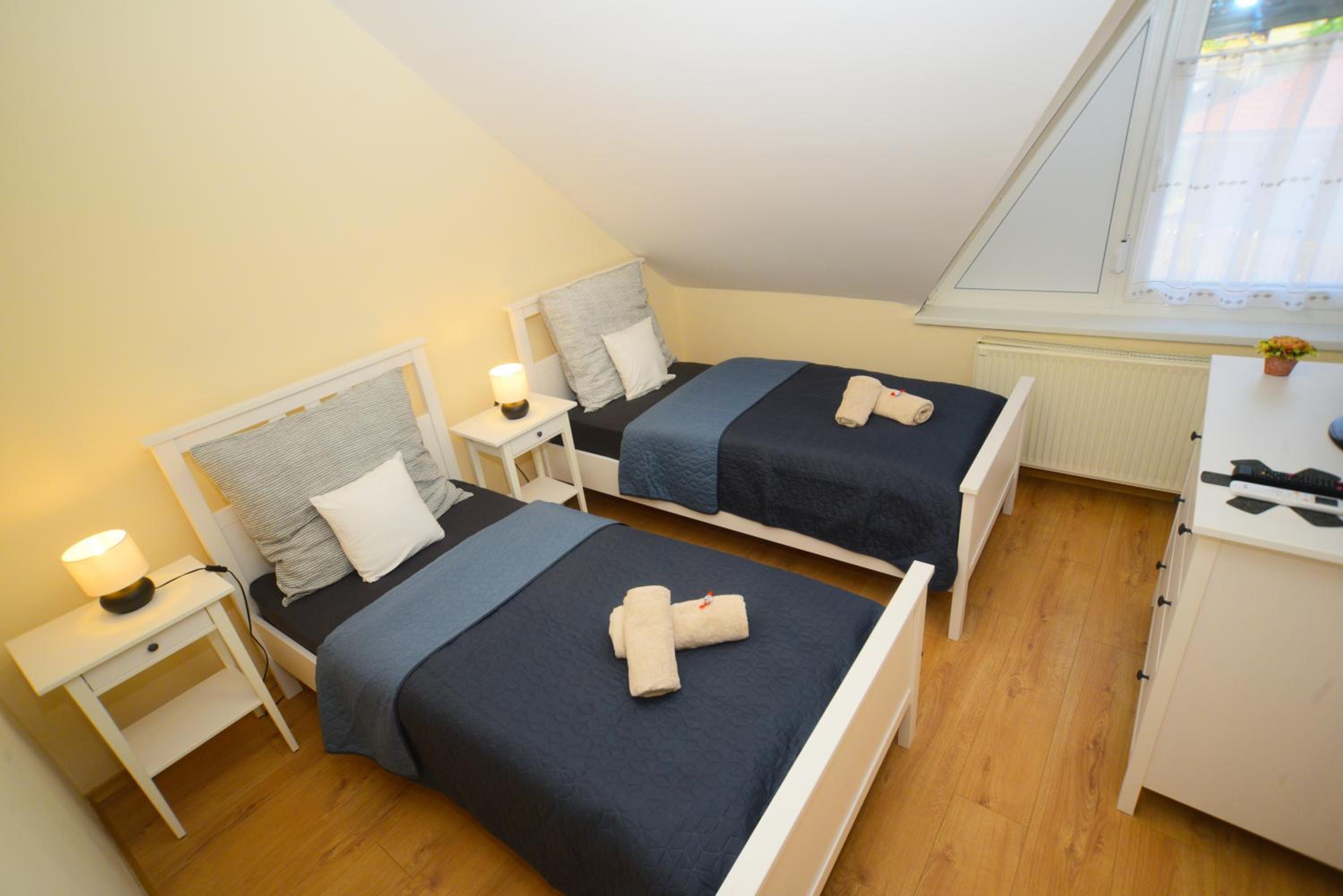 Vadrózsa apartman