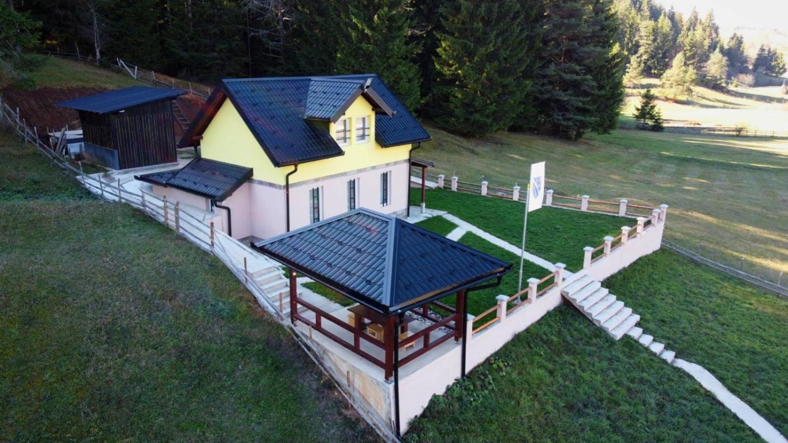 Holiday home Dolovi