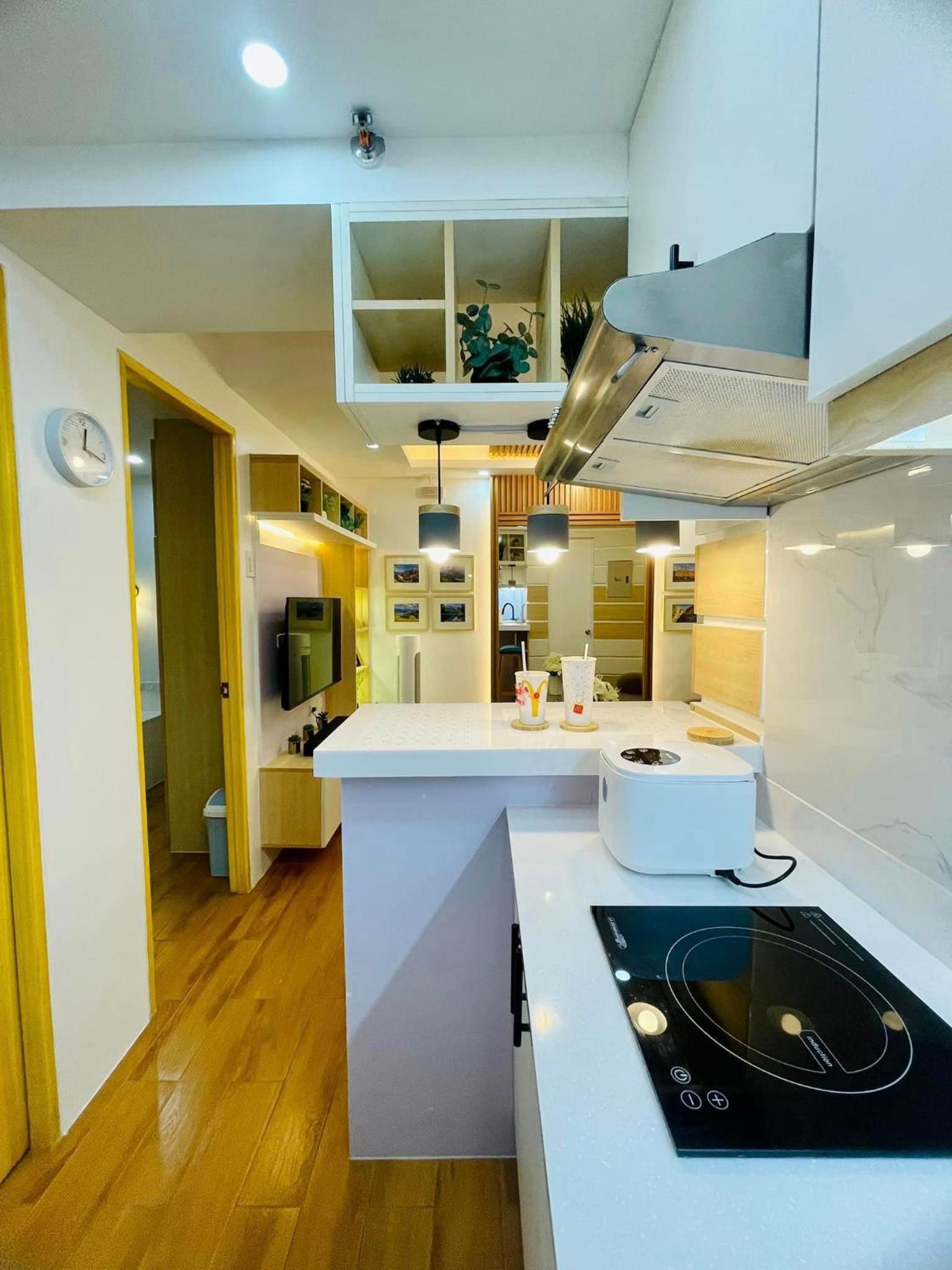 DB Suites - Seawind Condominium Davao view 5