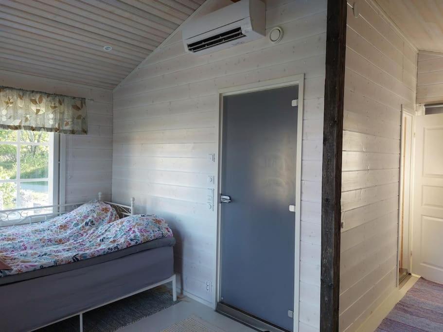 Tiny House with Private Sauna & Hot Tub near Archipelago Trail view 4