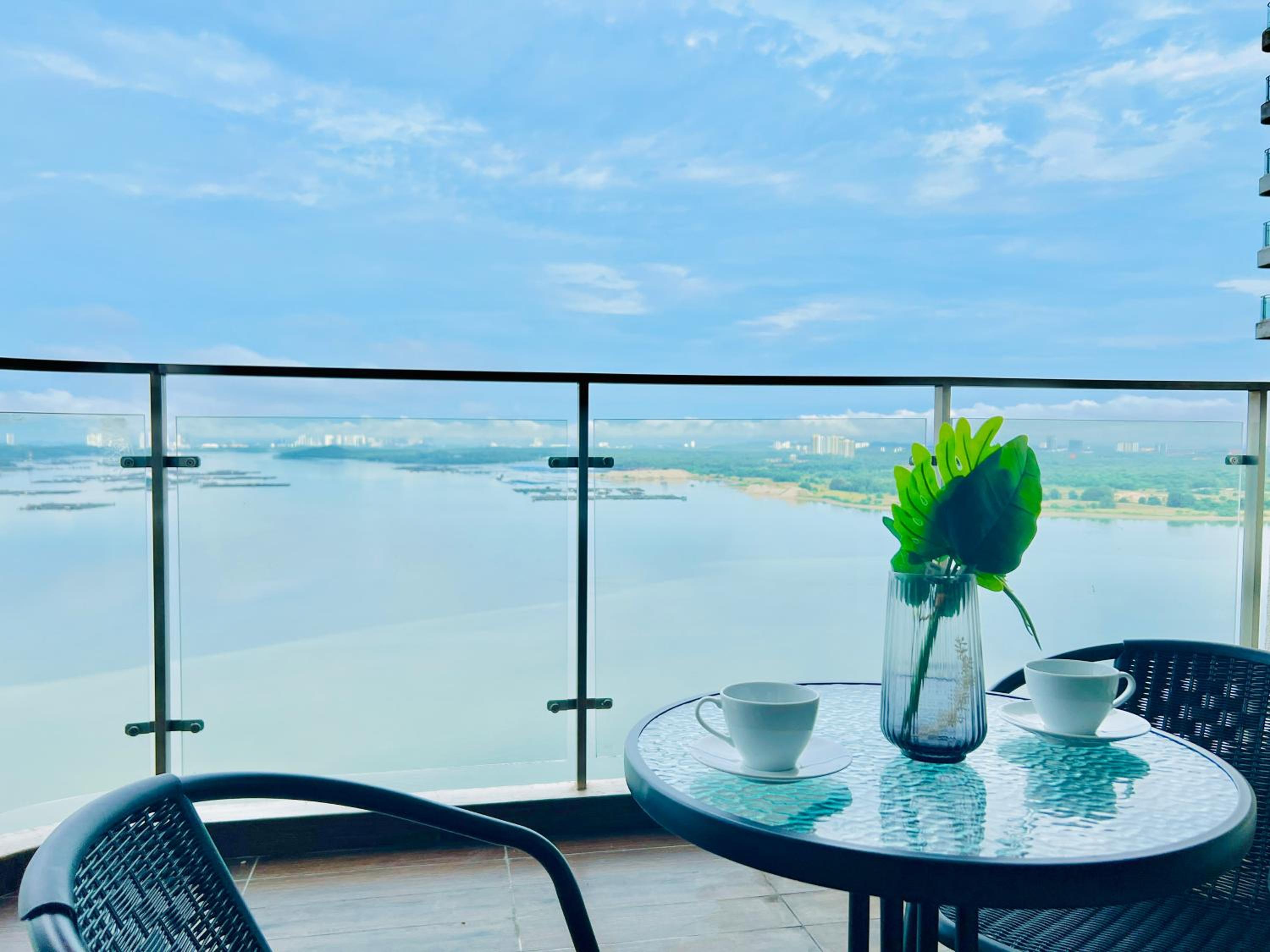 Country Garden Danga Bay BY R9 Homestay