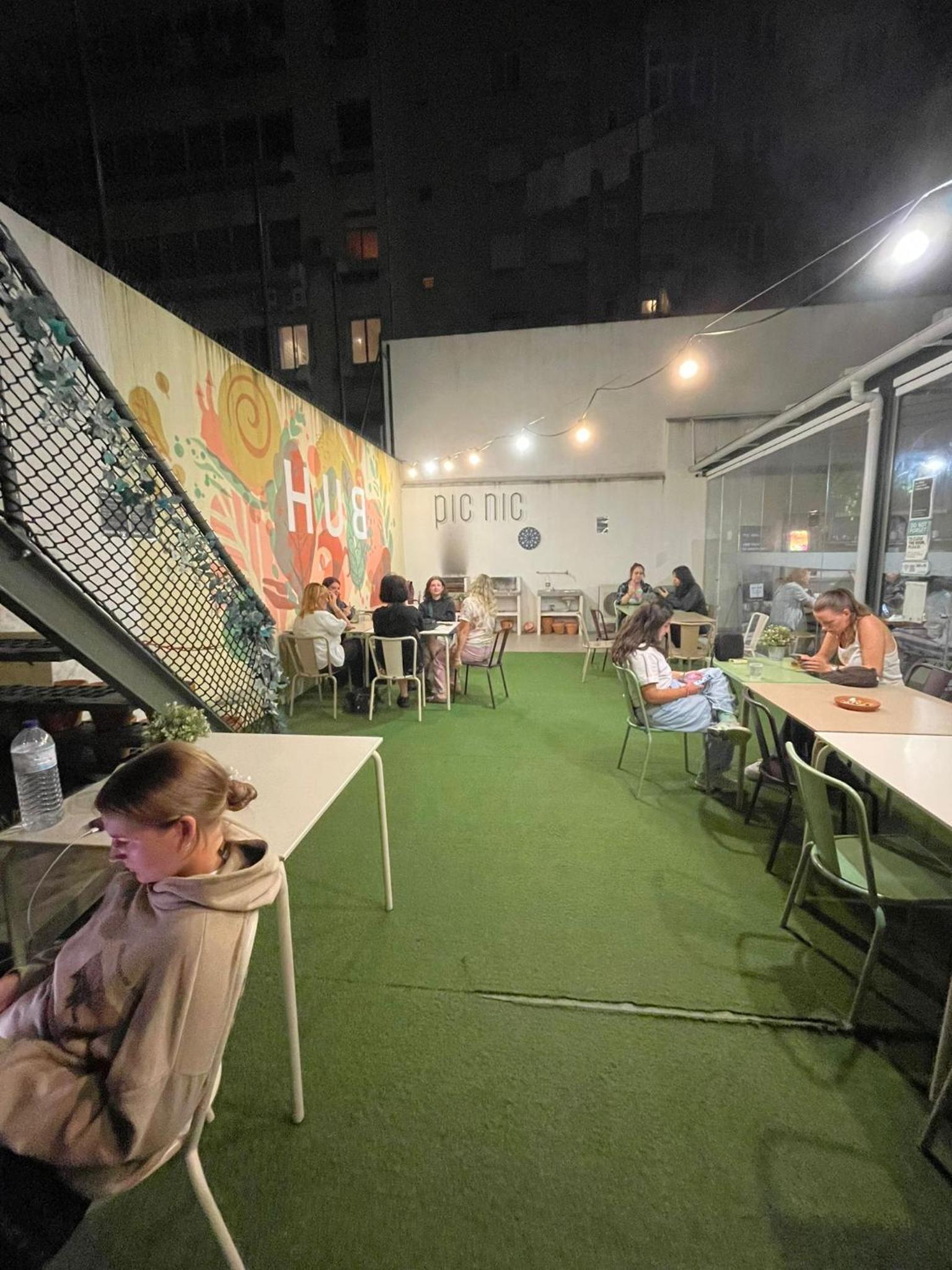 WOT Patio Social 照片第 45 張,共 49 張