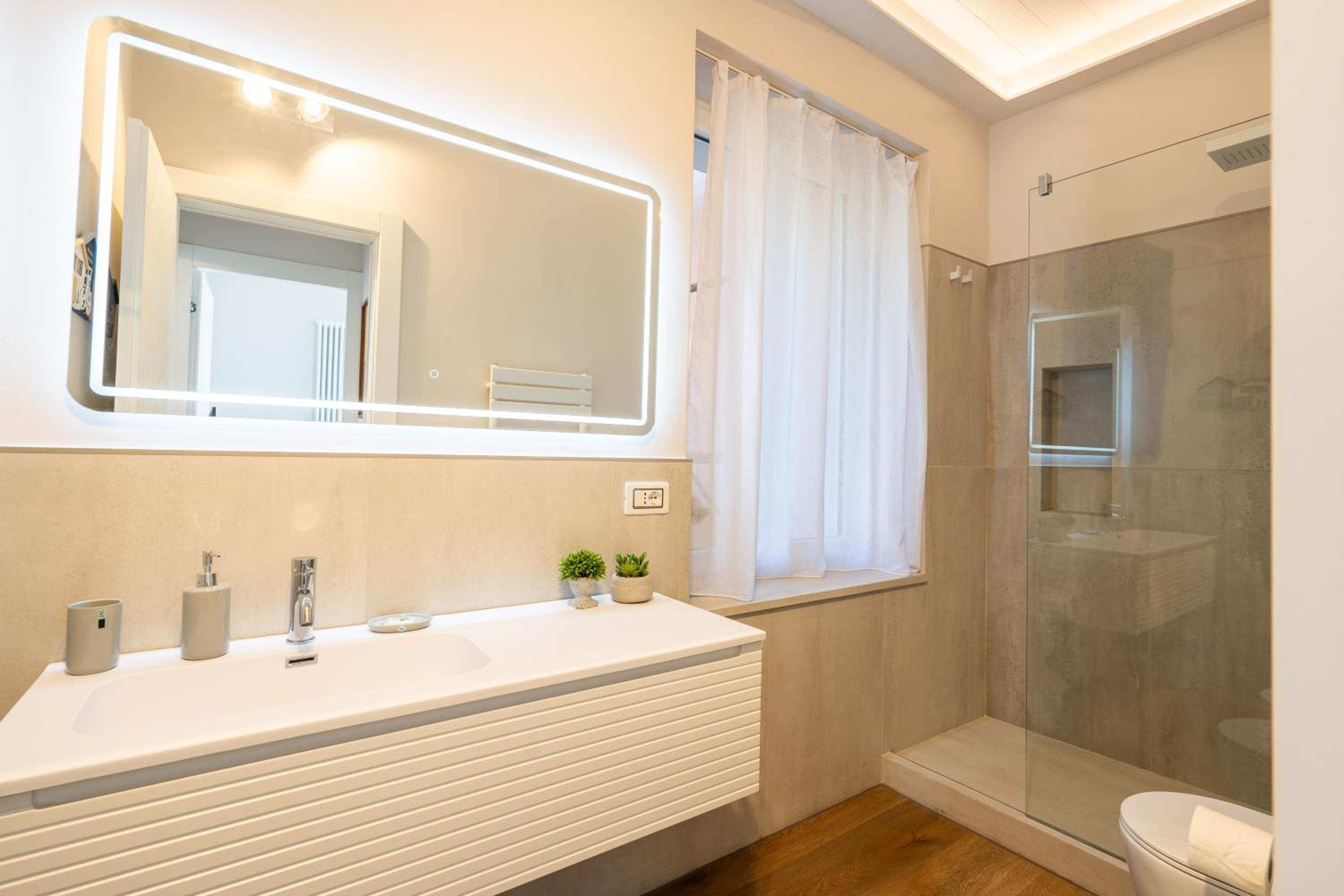 CADAMARE charming rooms in Portovenere view 4