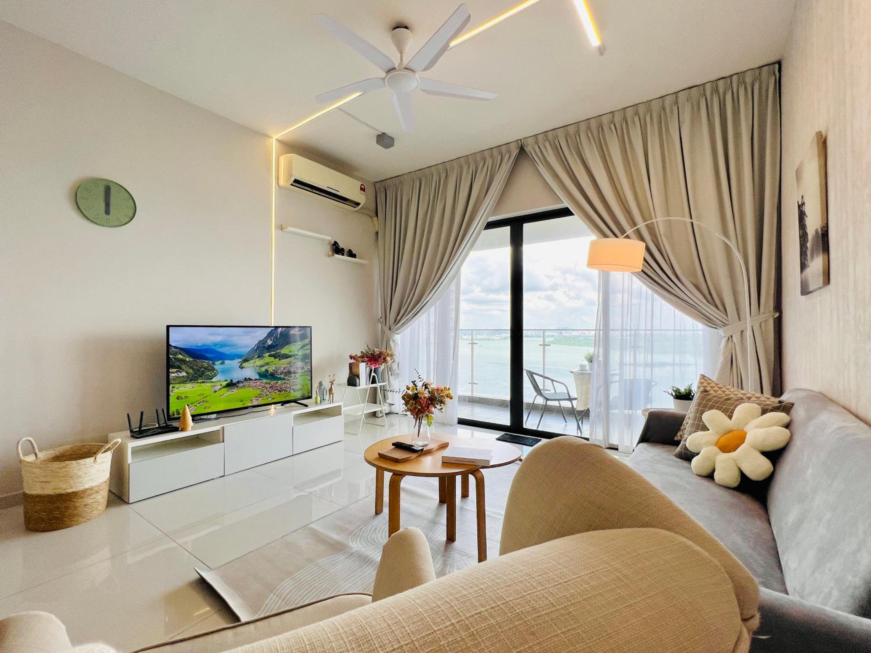 Country Garden Danga Bay BY R9 Homestay