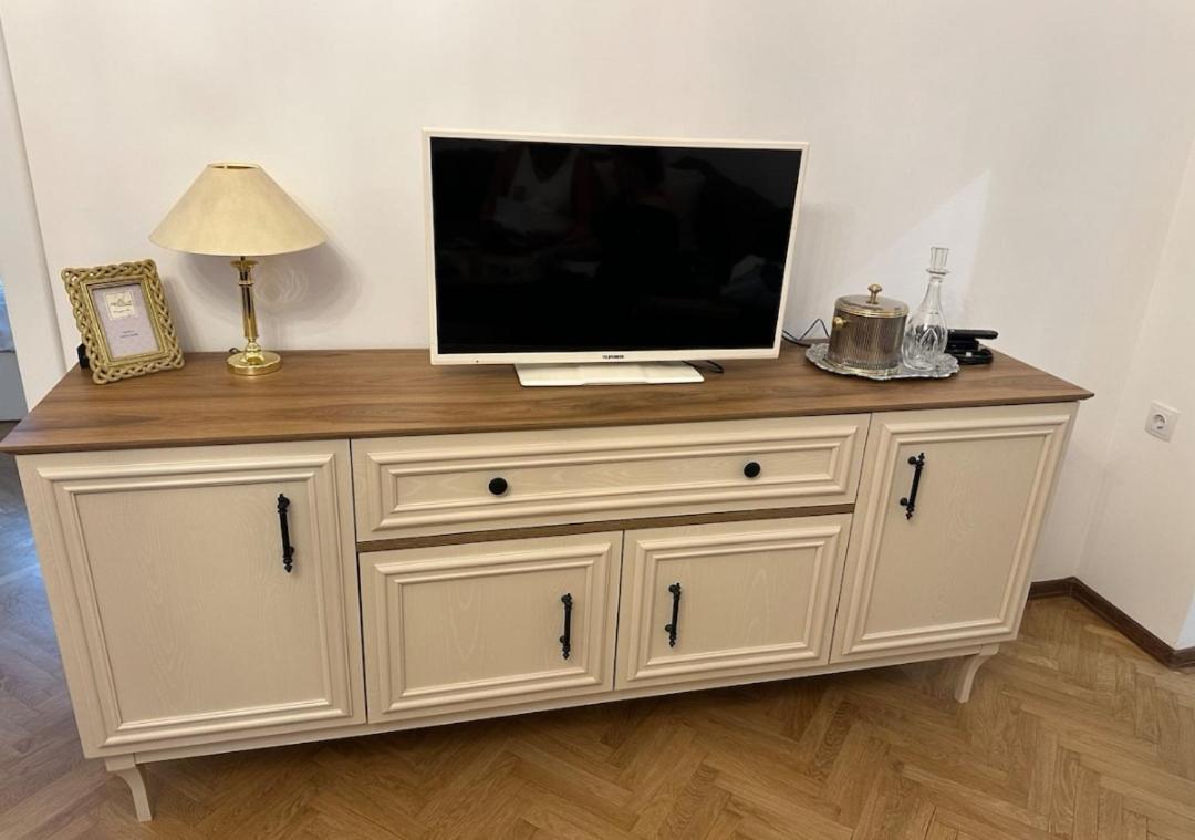 Apartament 86