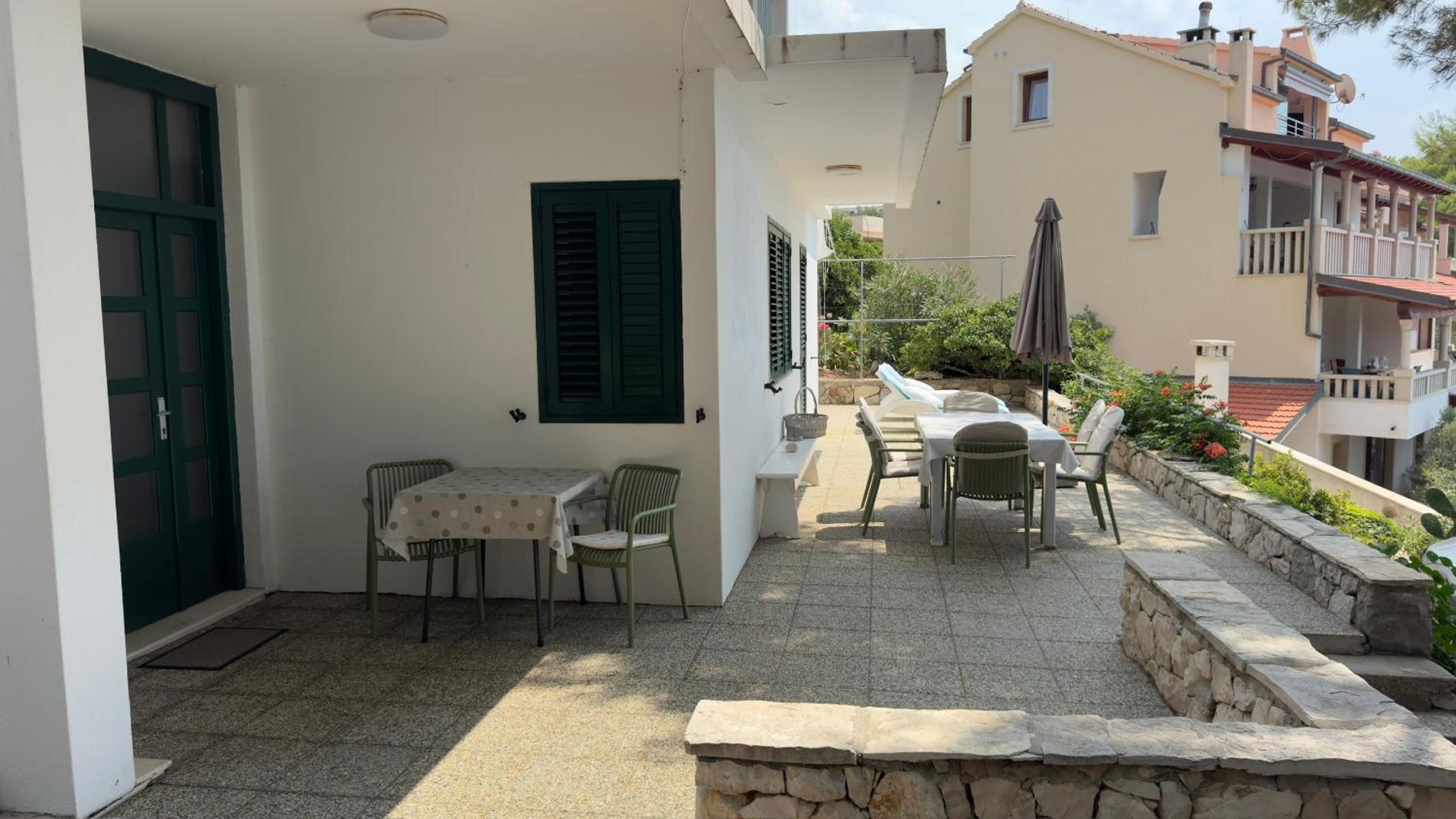 Apartments Bisko