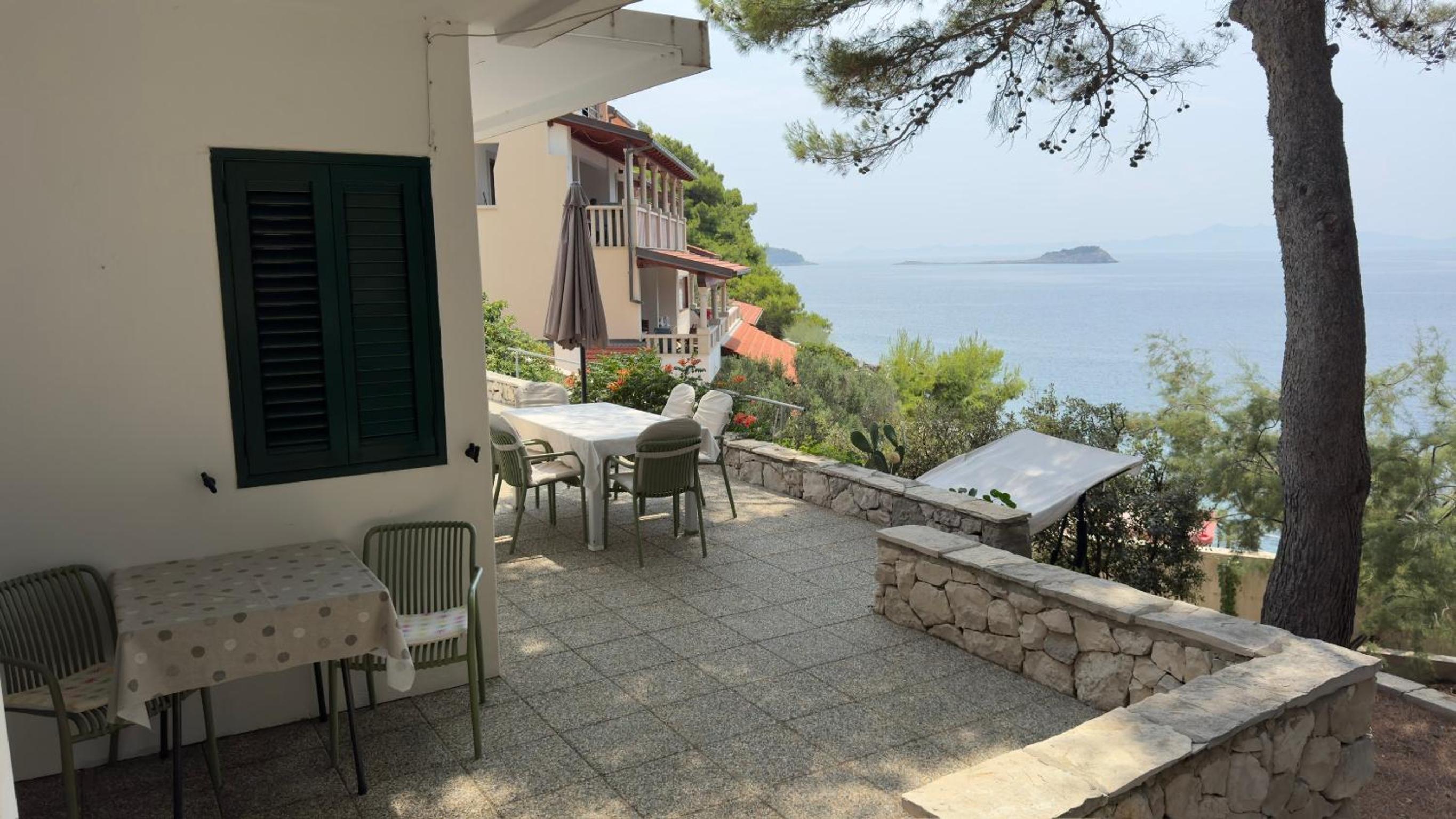 Apartments Bisko