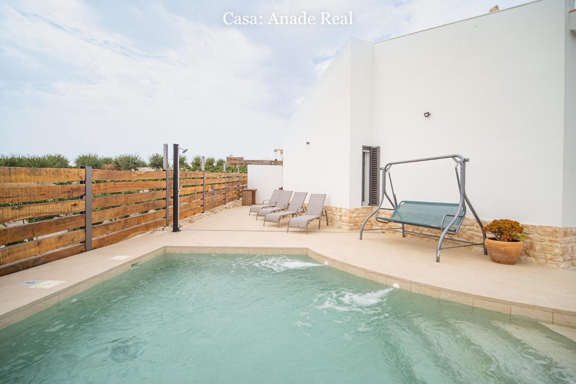 Casa Rural Mirador del Guadalquivir-Refugio con Piscina y Chimenea