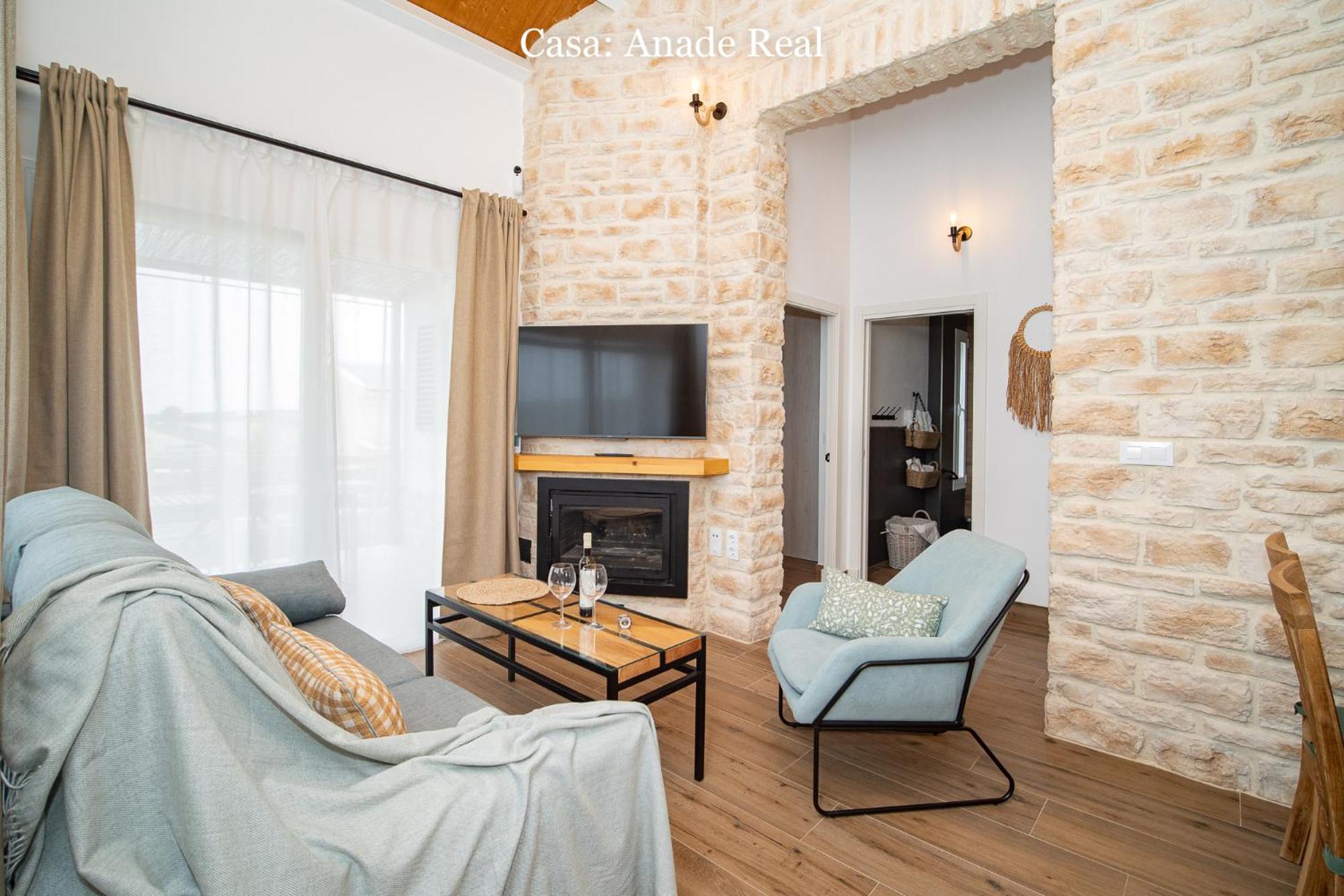 Casa Rural Mirador del Guadalquivir-Refugio con Piscina y Chimenea