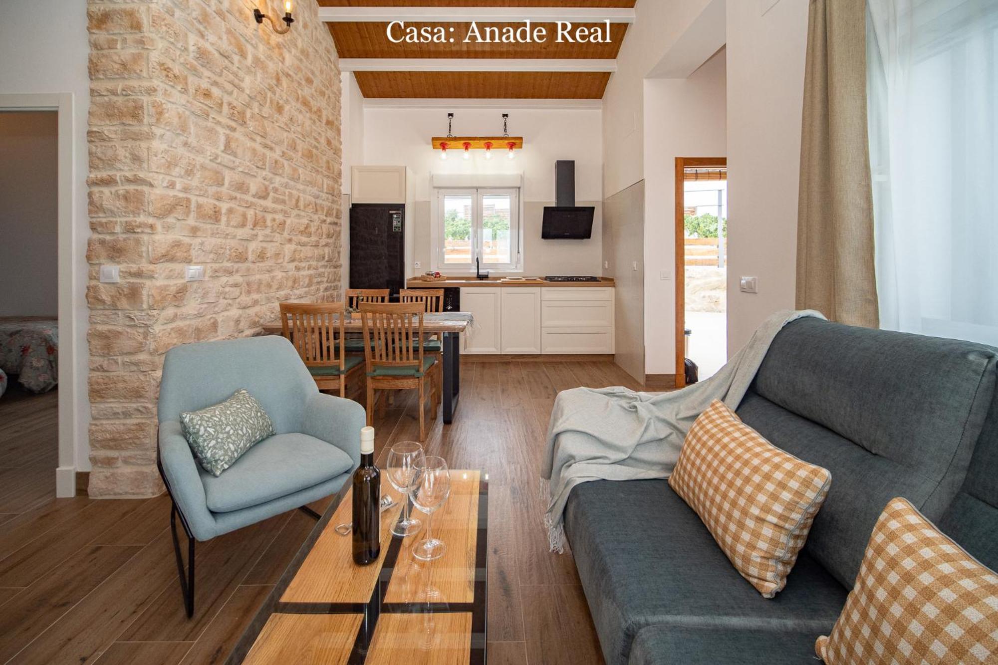 Casa Rural Mirador del Guadalquivir-Refugio con Piscina y Chimenea