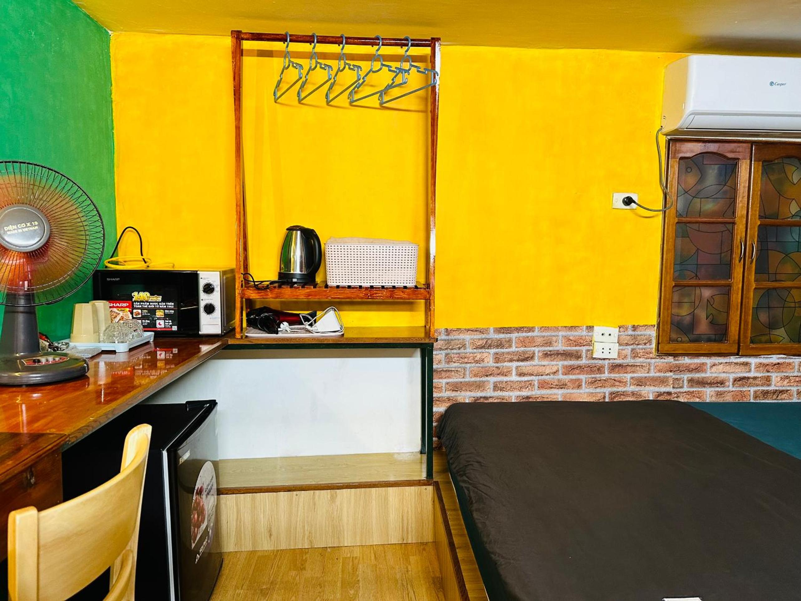 Kolor Green Home,center of Old Quarter, near Hoankiem Lake, 2 big beds