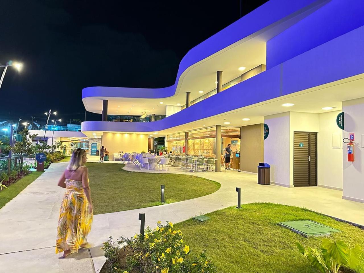 Muro Alto Porto de Galinhas Makia super suite cinematográfica próxima do mar