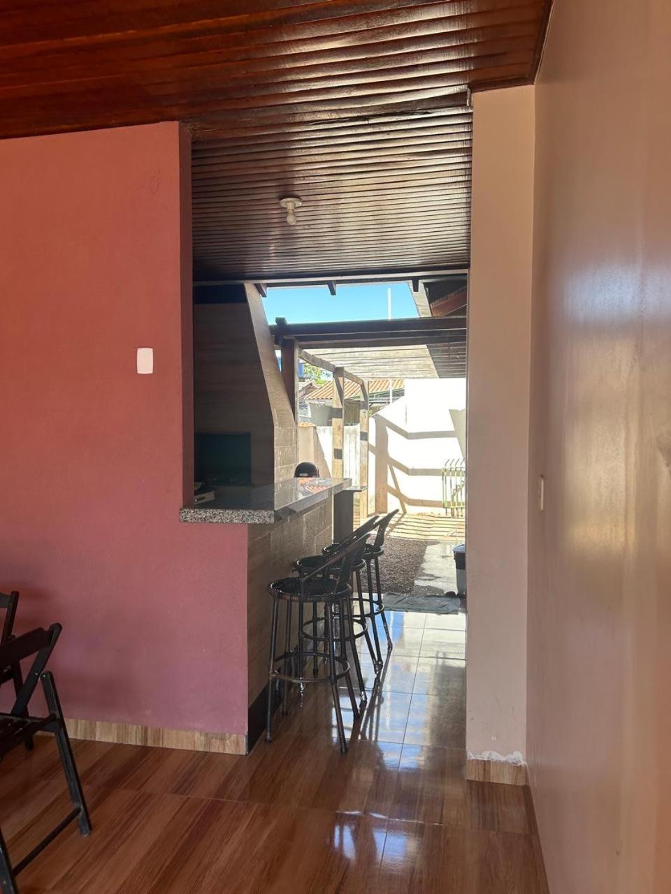 Casa Mobiliada Com Ar Condicionado