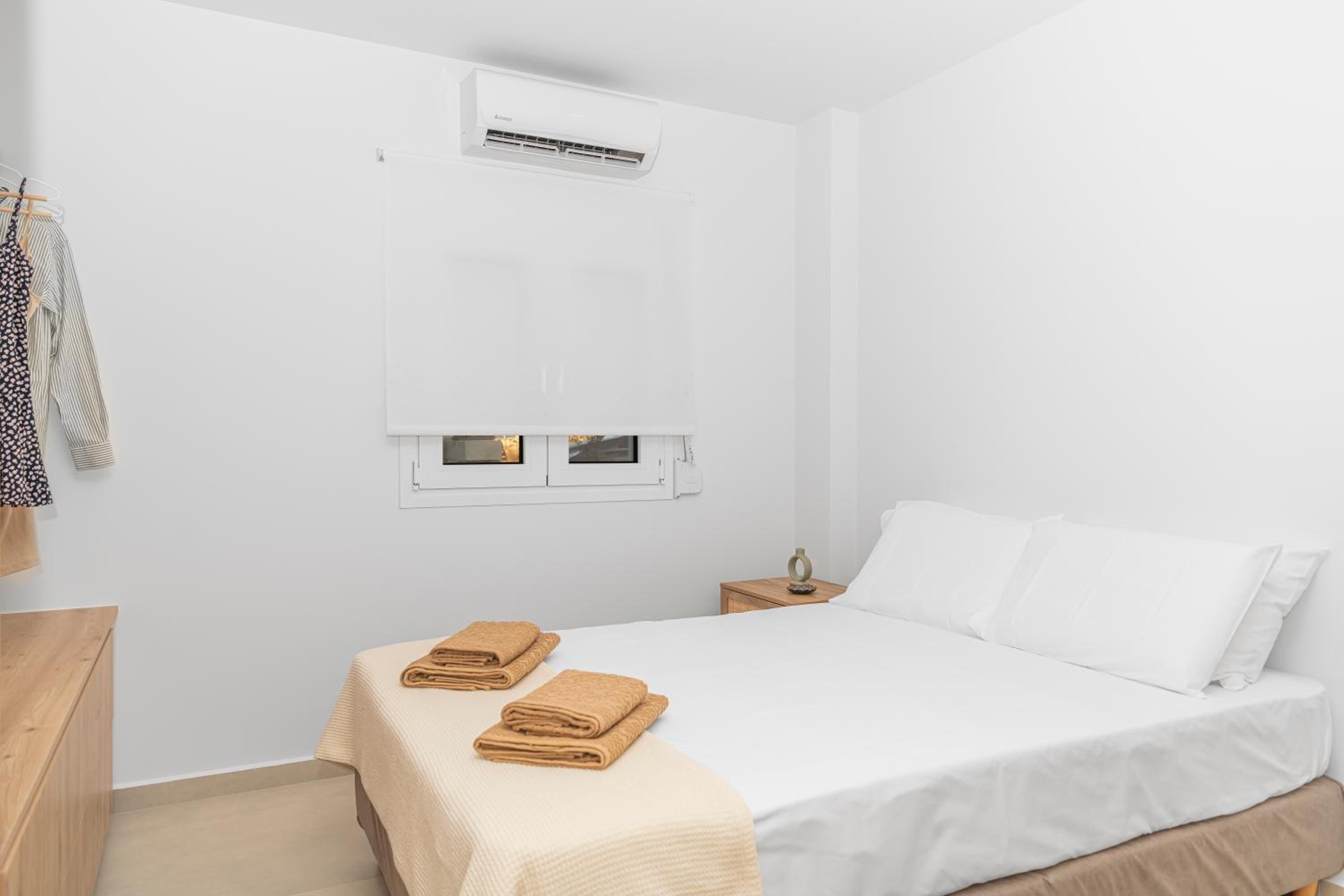 El Legado De Eirini - Modern 3BR House in Makry Gialos