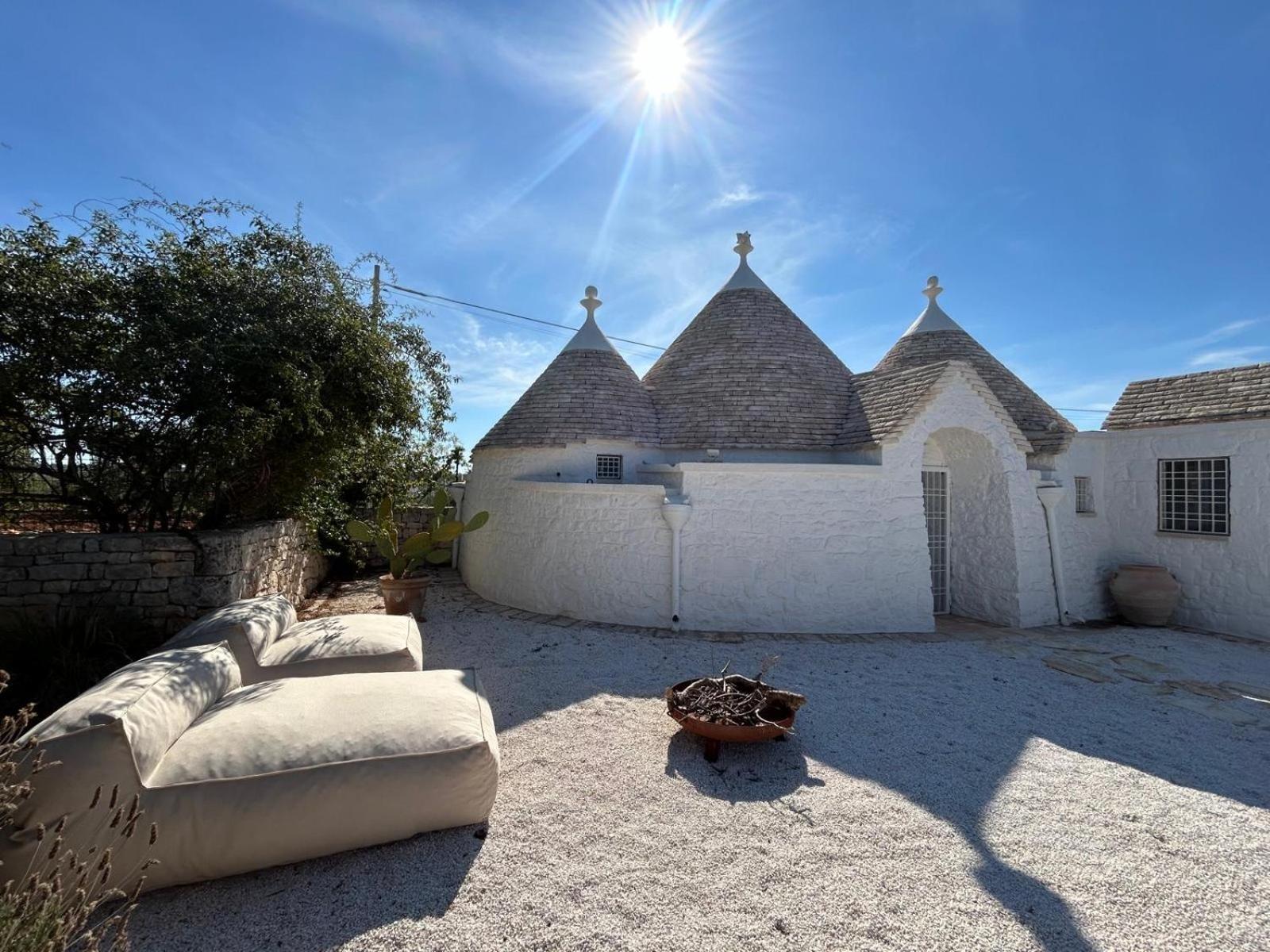 Trulli Biancopumo - private pool
