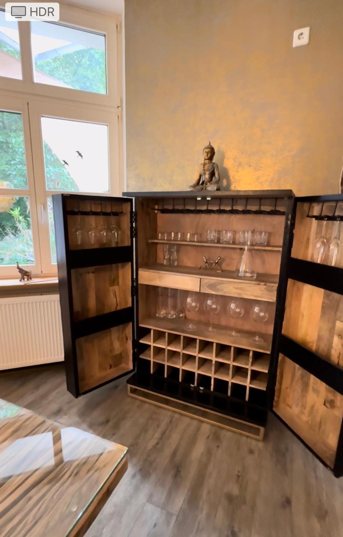 Klimaanlage, 5 Sterne Bahnhoftraum, 200qm Appartement 