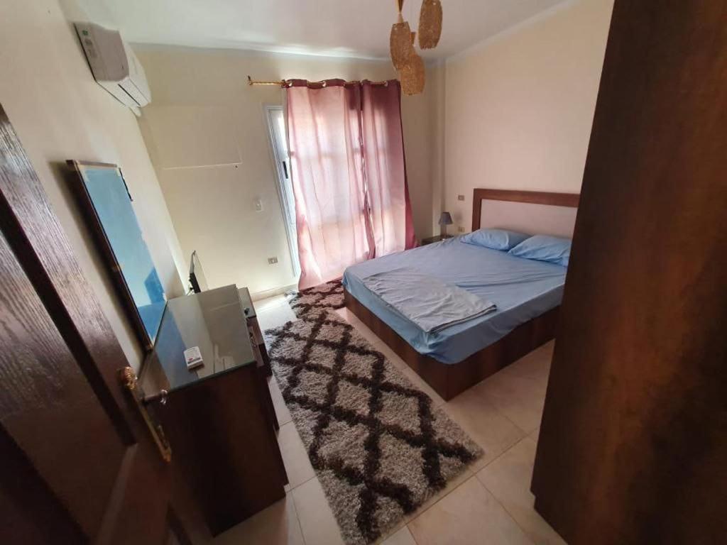 Apartment 2 rooms SM6 view 2