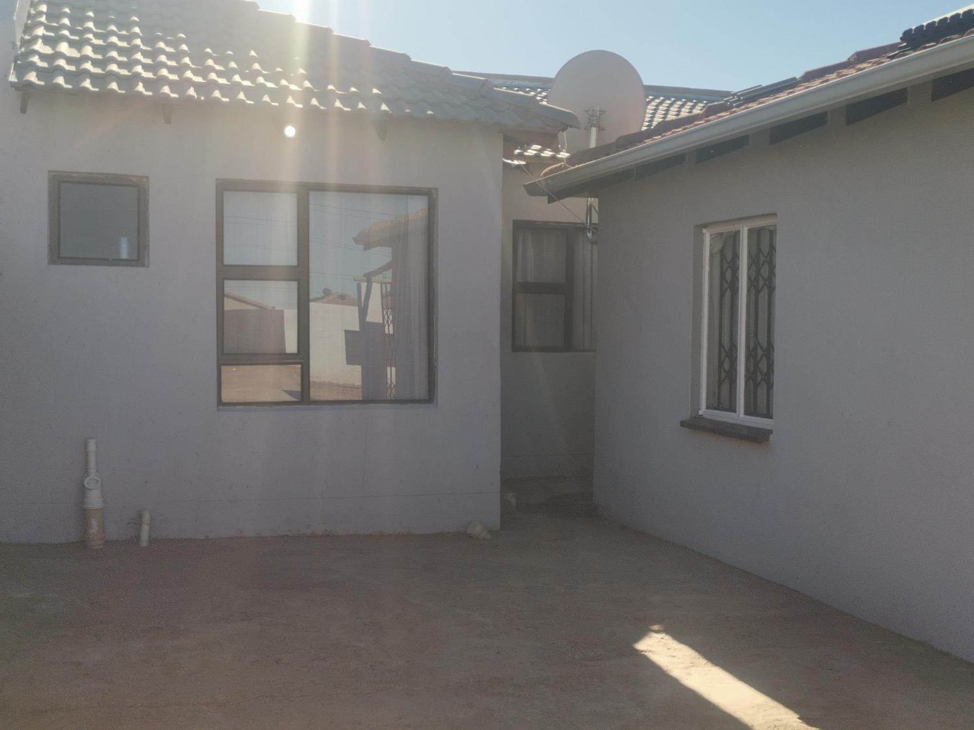 Rivoni Guest House view 4