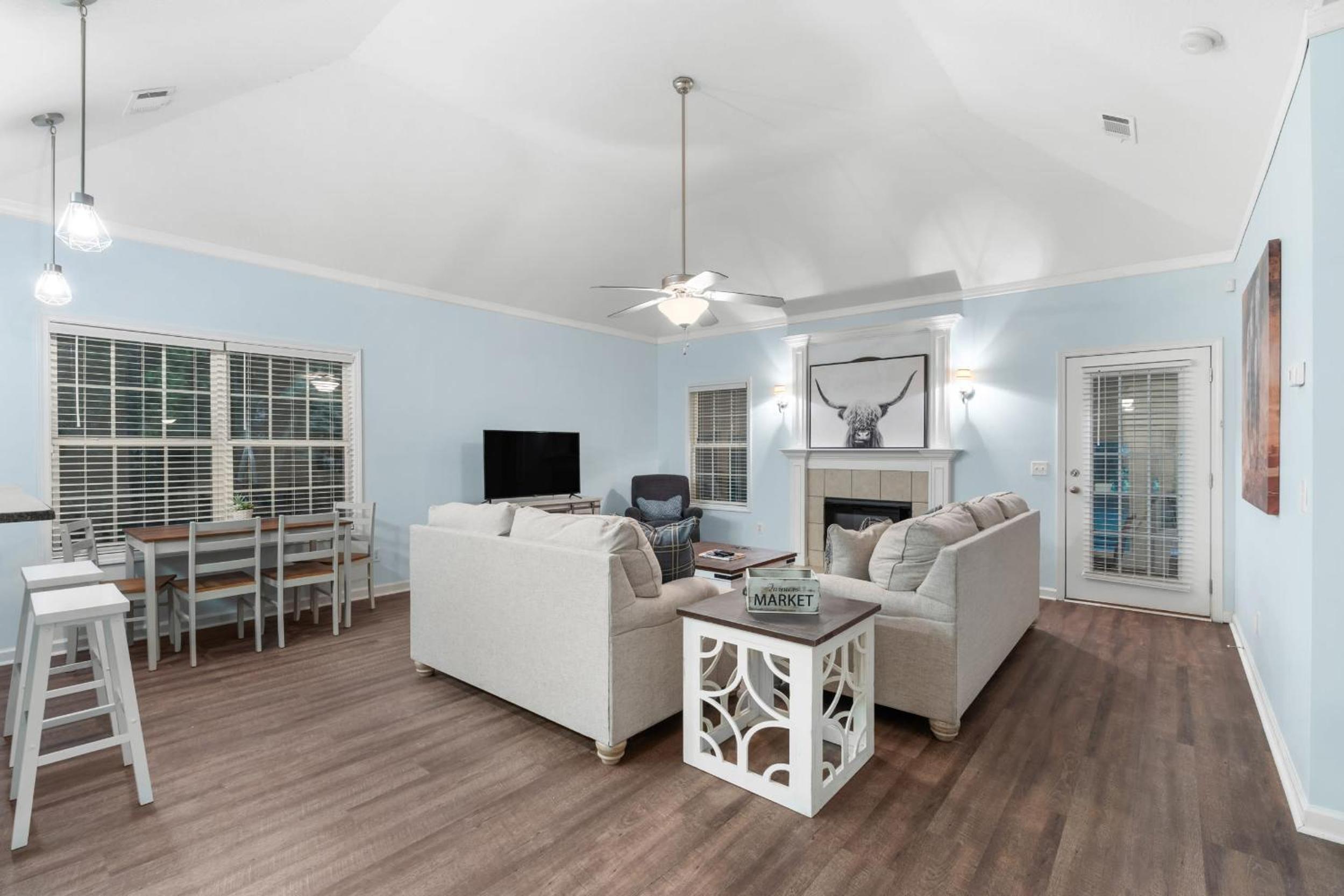 Serene Family Home - Quiet Area Close to GSU view 4