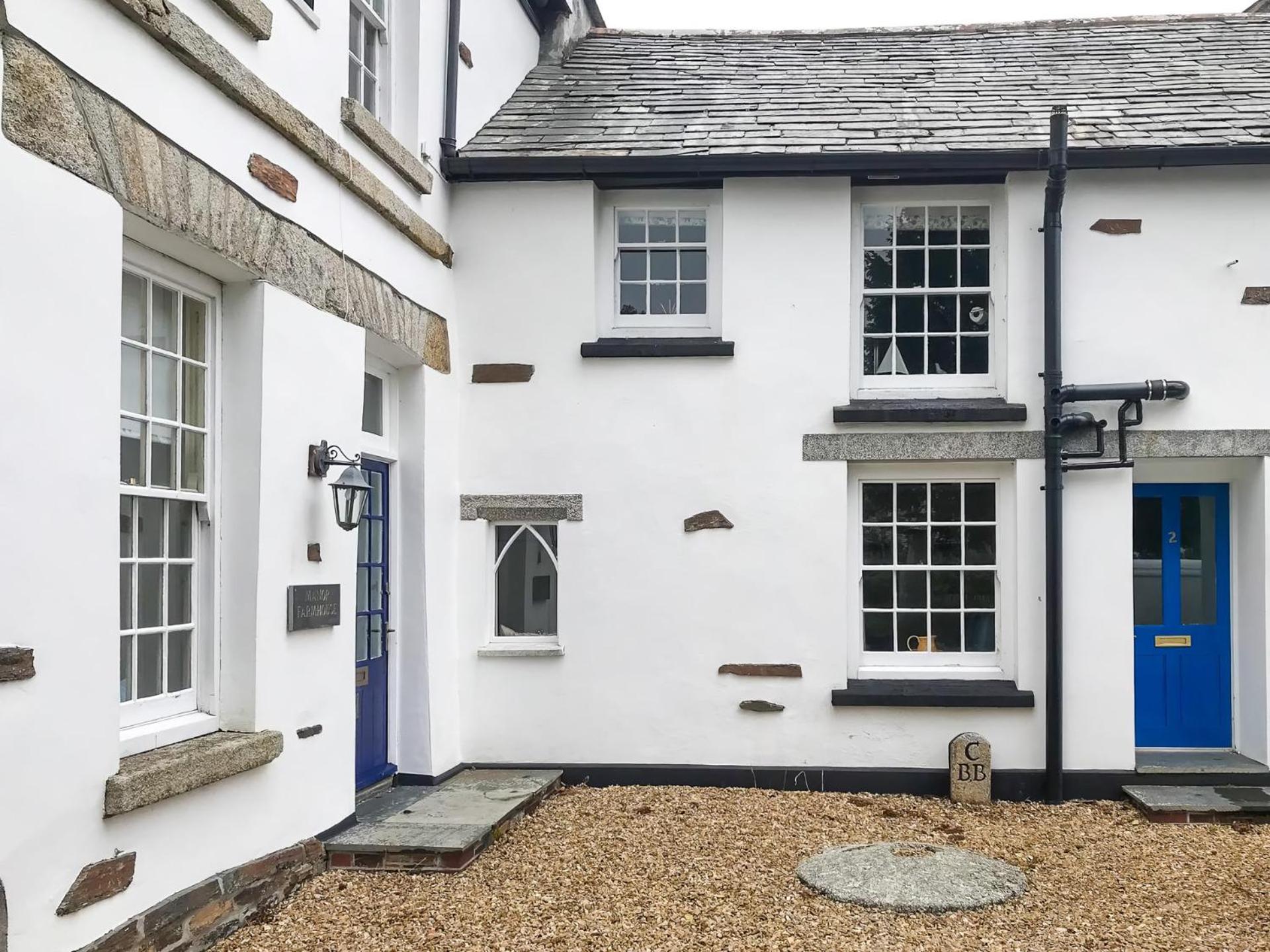 The Cornish Peak Beautiful Apartment In Grade 2 Listed Building In Cornwall By STAE-Homes